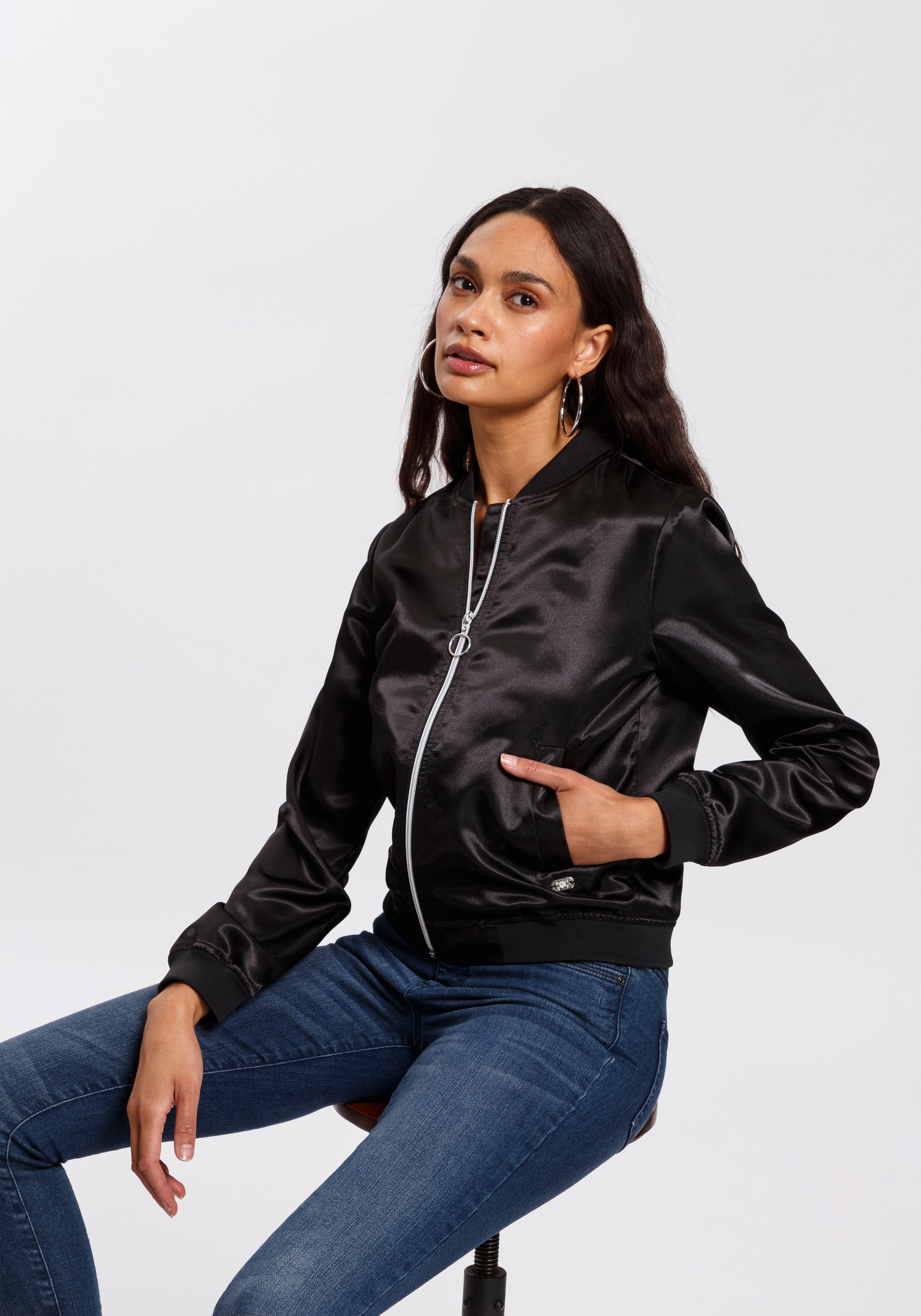 Image of TOM TAILOR Polo Team Kurzjacke, aus edel glänzender Satinware bei Ackermann Versand Schweiz