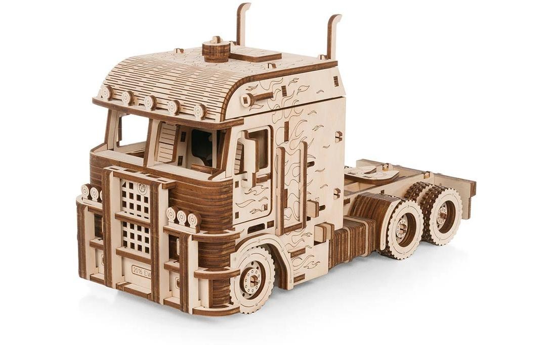 Image of Modellbausatz "Eco-Wood-Art Sattelschlepper Road King" 478 Stk. tlg.