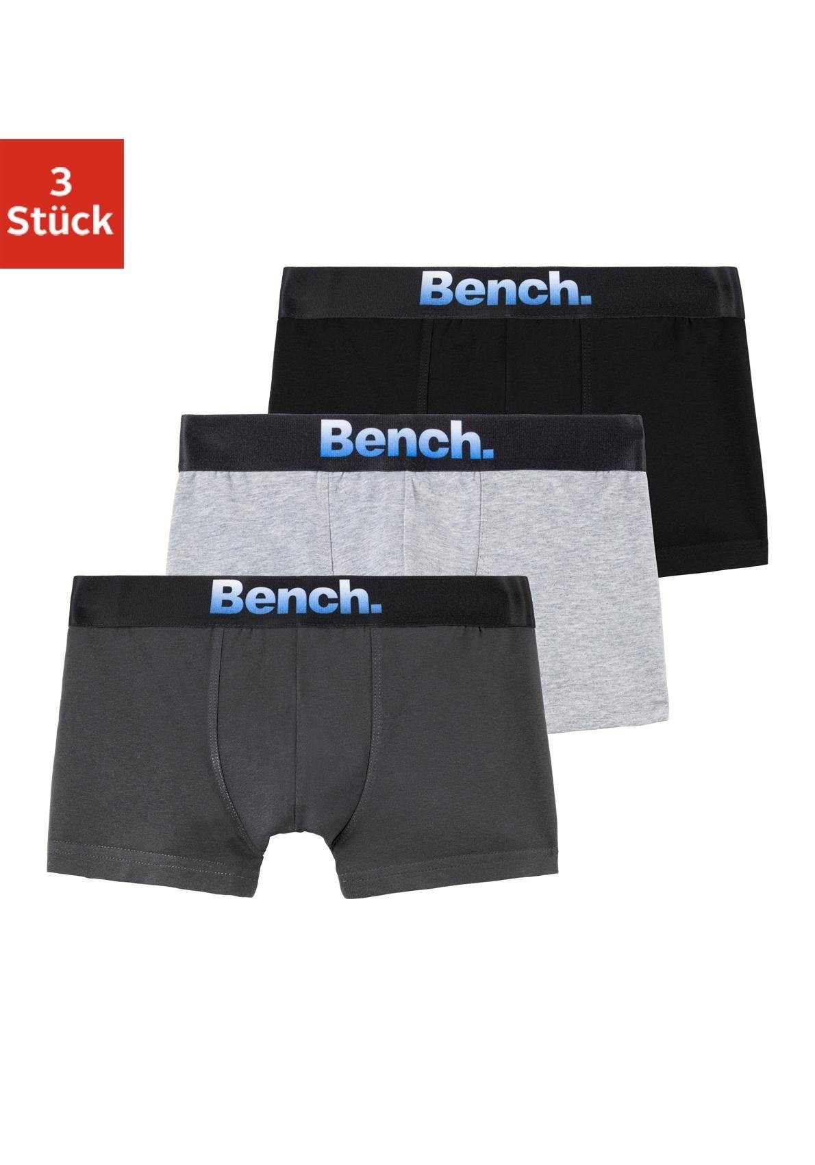 Image of Bench. Boxer "Boxershorts für Jungen" Packung, 3 Stk. mit modernem Markenlogo vorn
