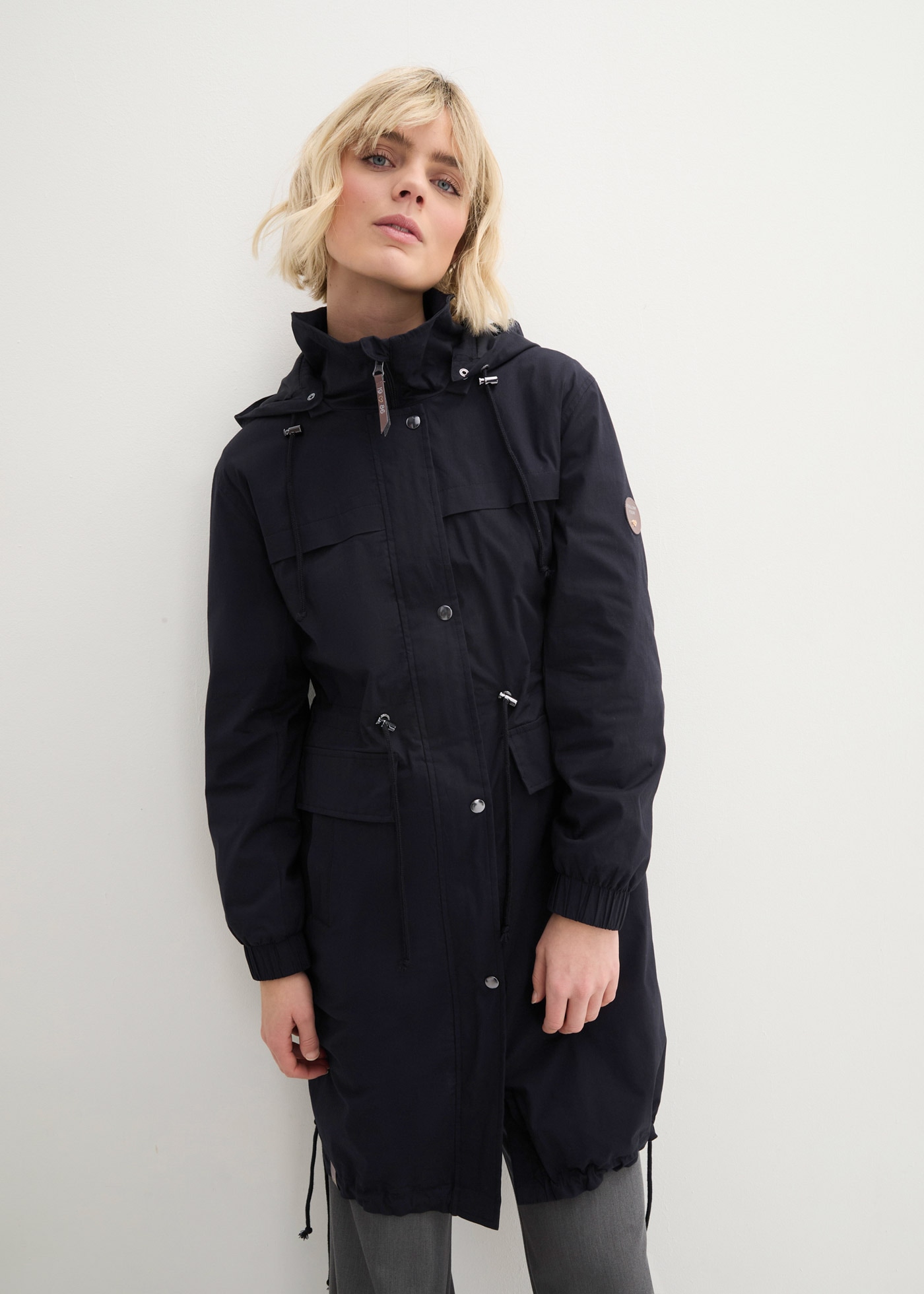 Image of bonprix Langjacke in Trench-Optik, mit Kapuze und vielen tollen Details