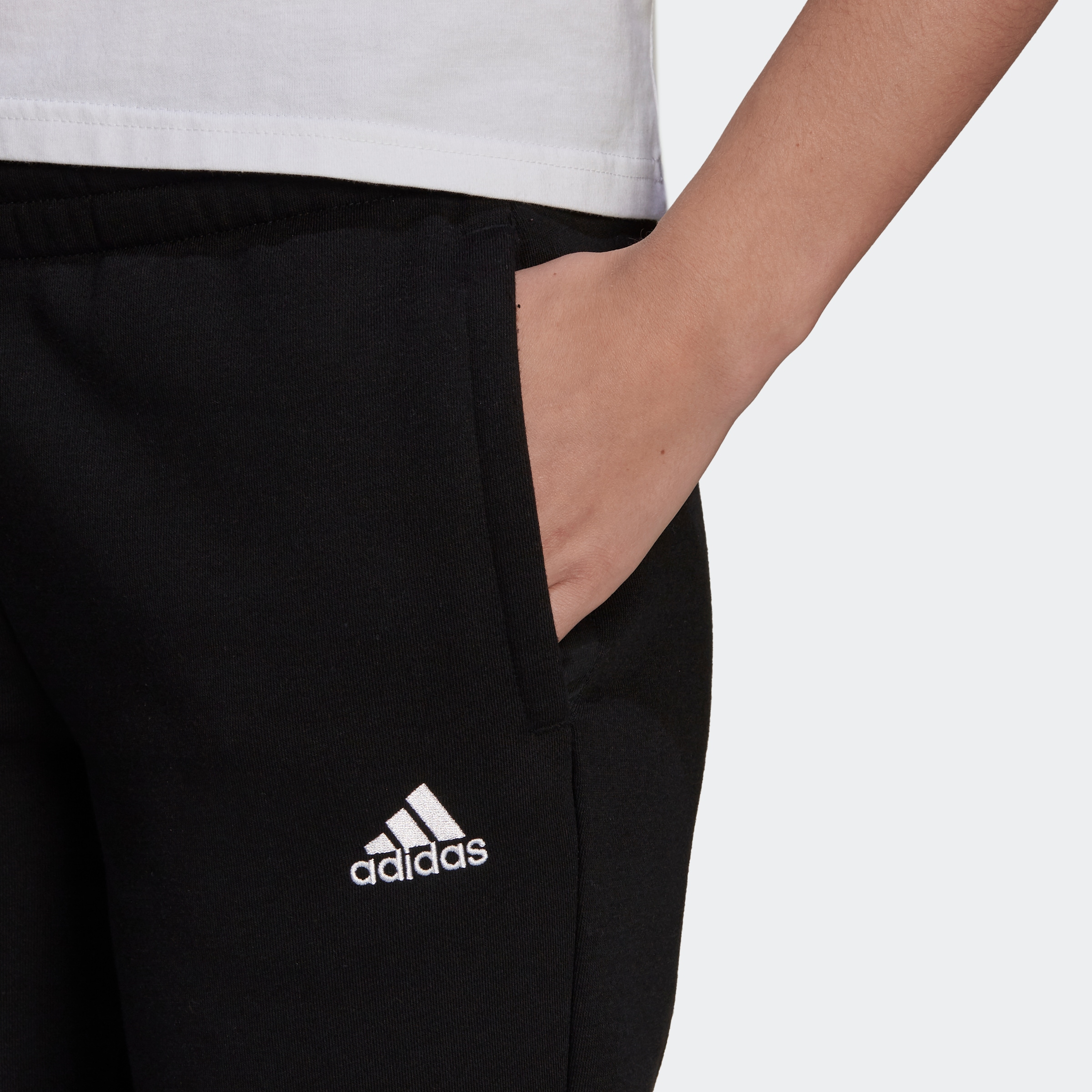 ♕ adidas Sportswear Sporthose (1 versandkostenfrei tlg.) LOGO HOSE«, bestellen »ESSENTIALS FLEECE