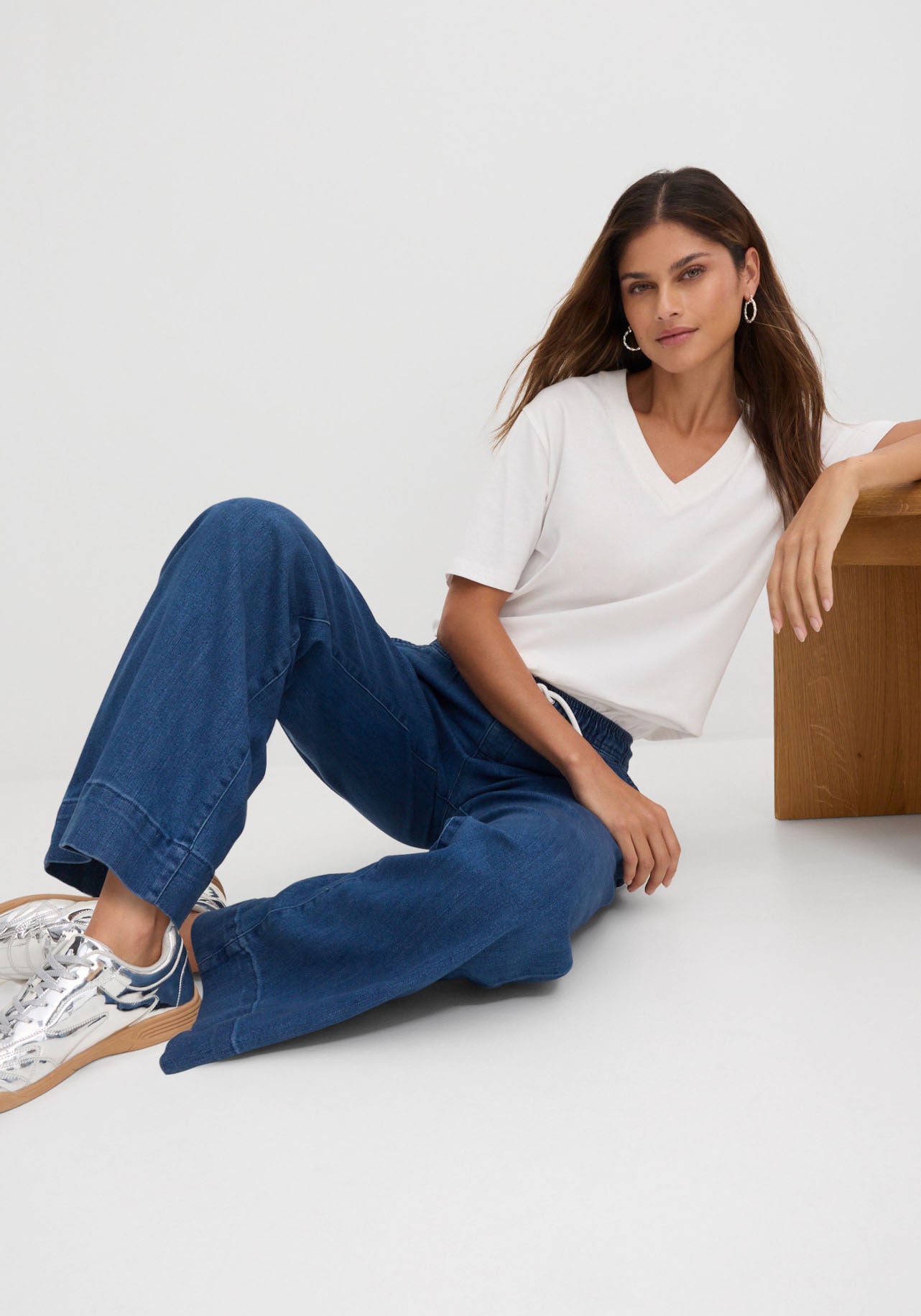 bonprix »Wide Leg Jeans Mid Waist, Stretch« Loose Fit Passform, mit elastischem Bund und Tunnelzug