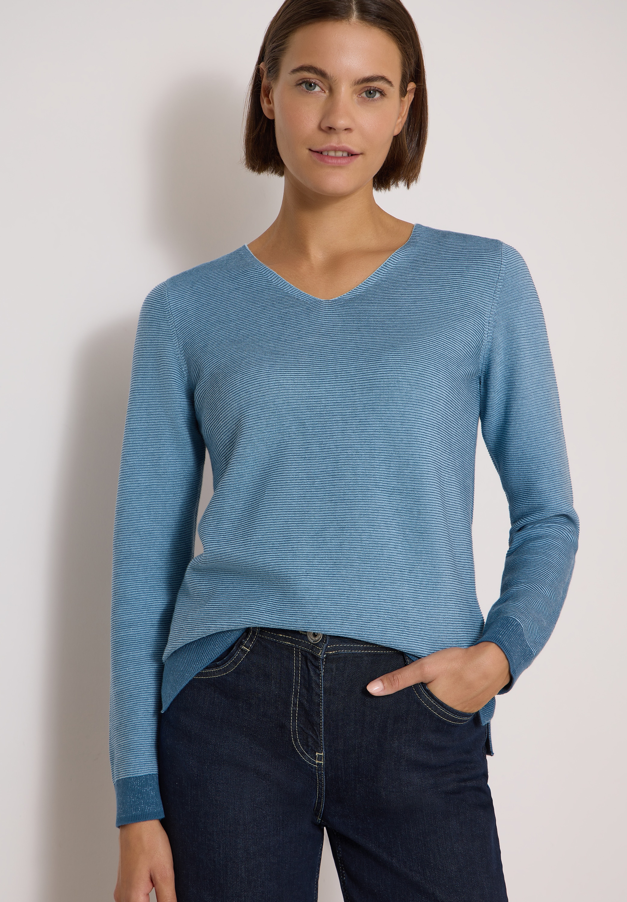 Image of Cecil Strickpullover im Two-Tone-Look mit V-Neck
