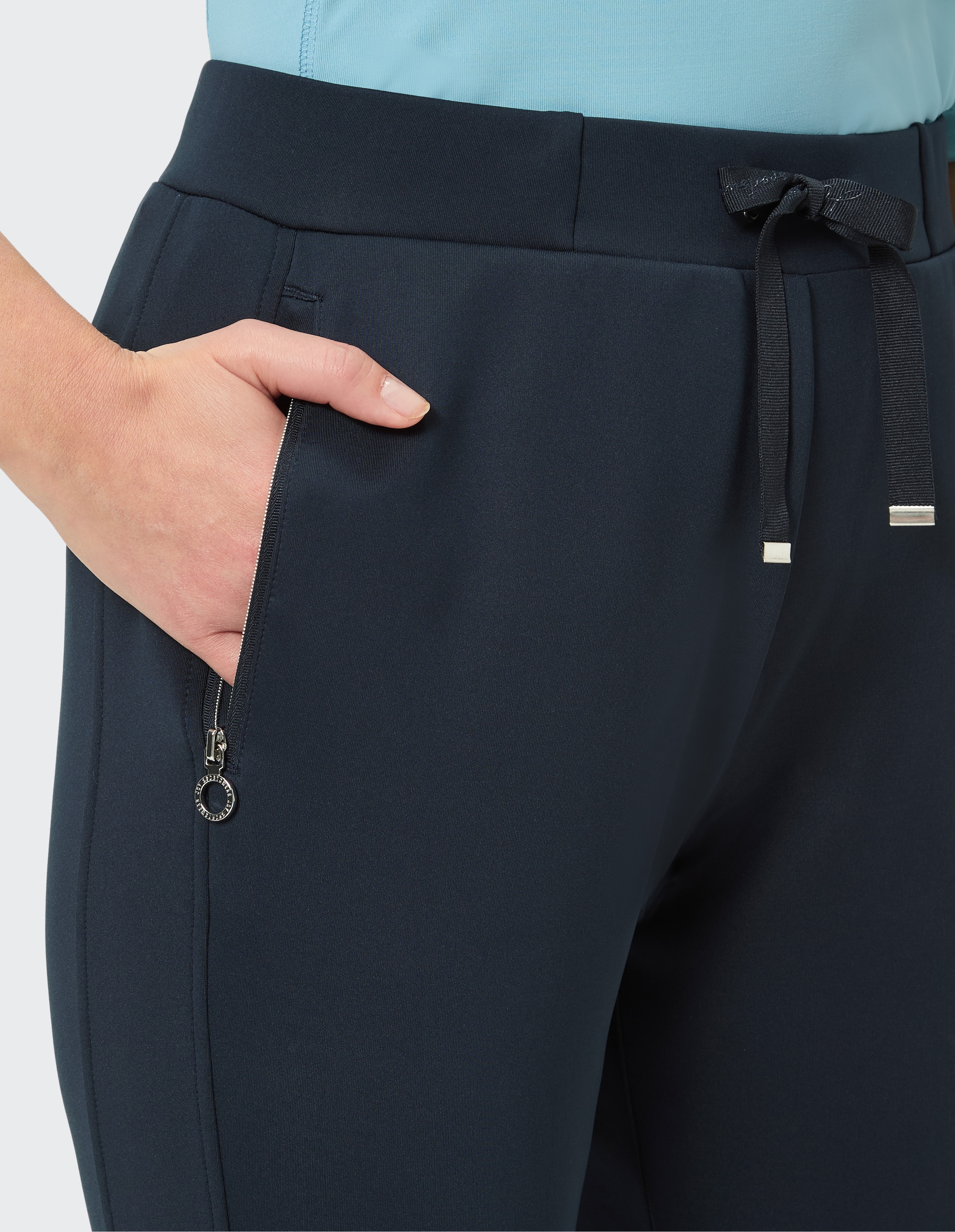 Joy Sportswear Jogginghose »D JOGGINGHOSE«  bequeme Passform, für Freizeit und Sport, sportlicher Stil