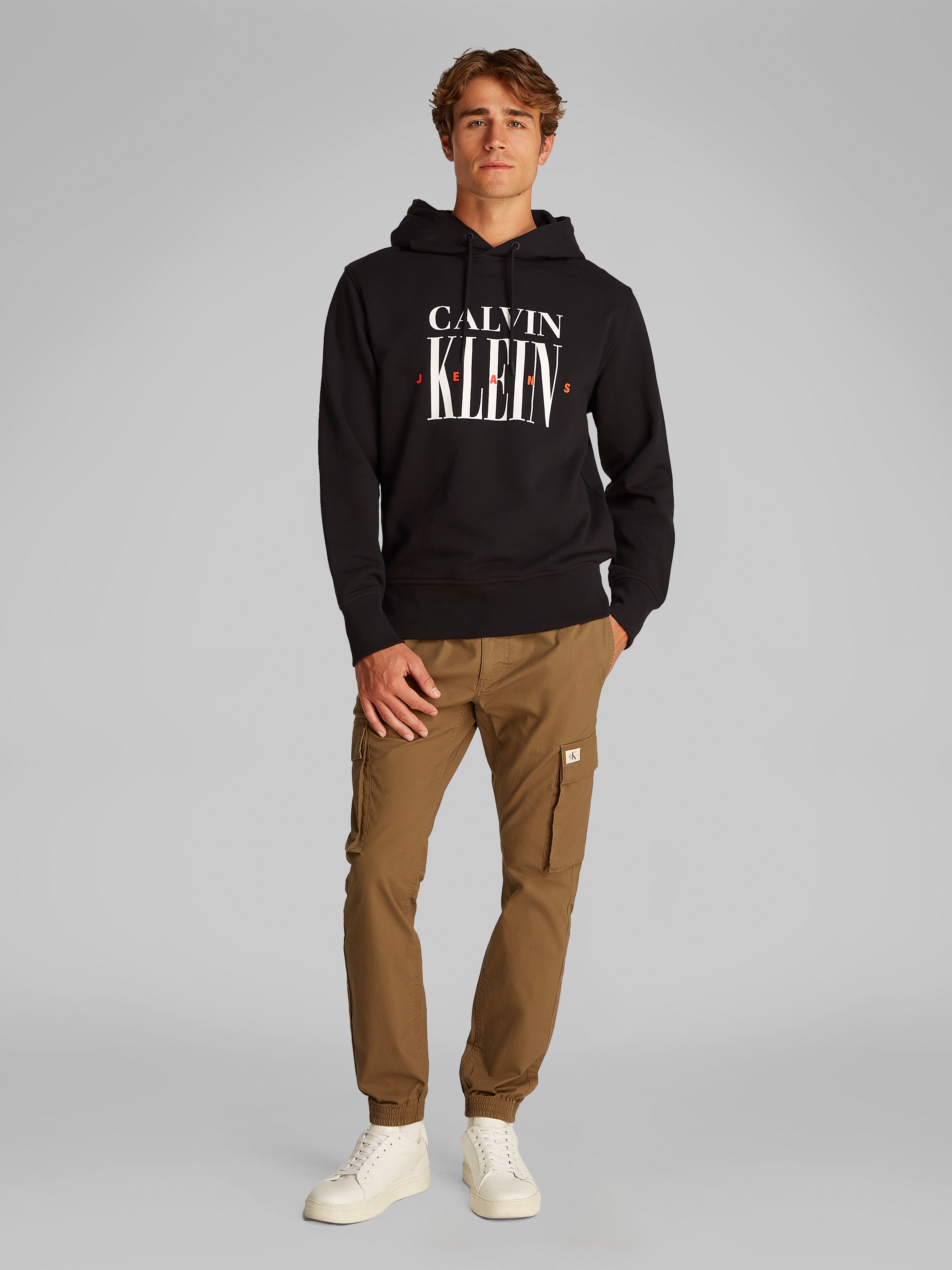 Calvin Klein Jeans Hoodie »SERIF FONT GRAPHIC HOODIE«, mit grossem Logodruck