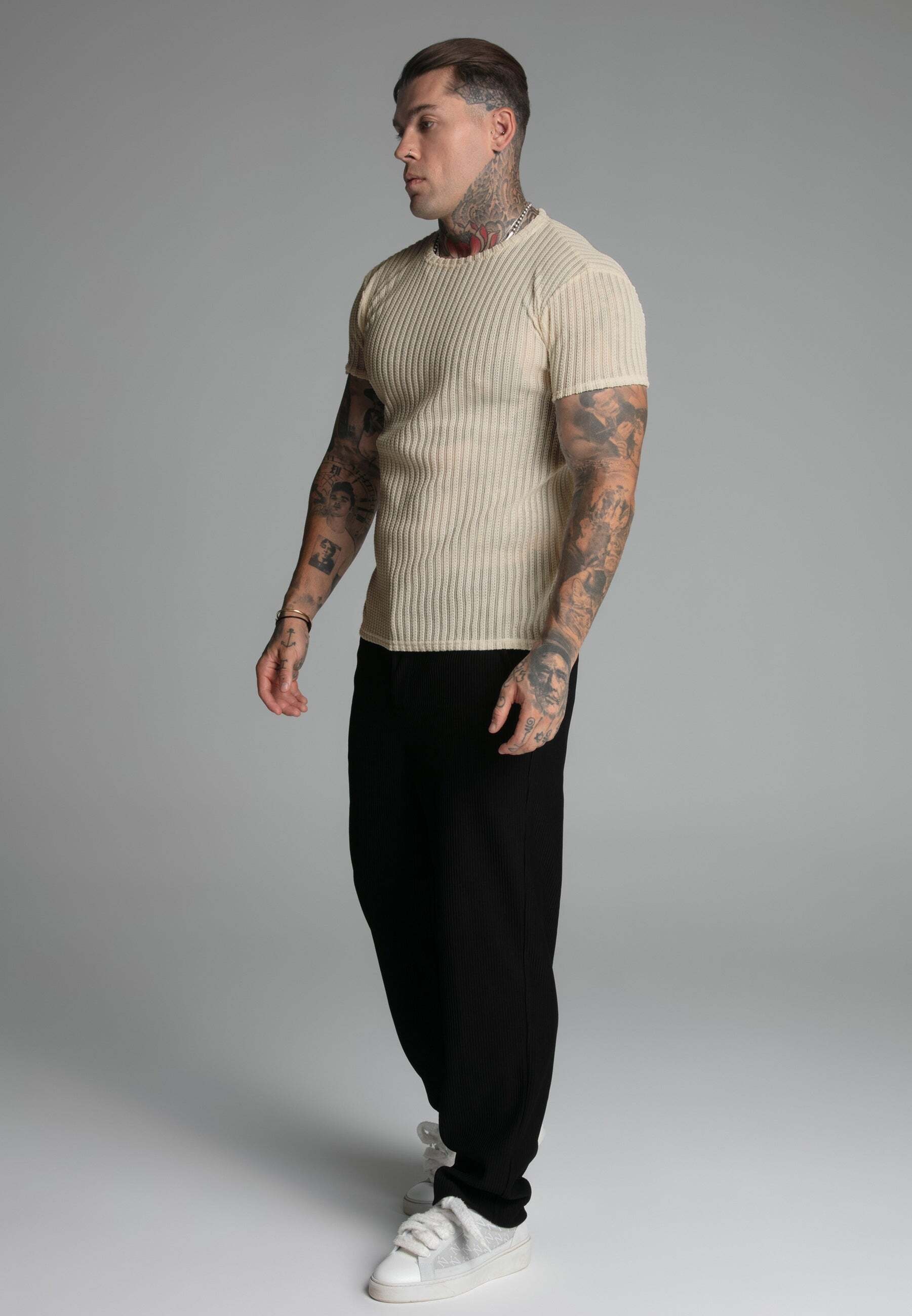 Siksilk T-Shirt »Siksilk T-Shirt Textured Muscle Fit T-Shirt«