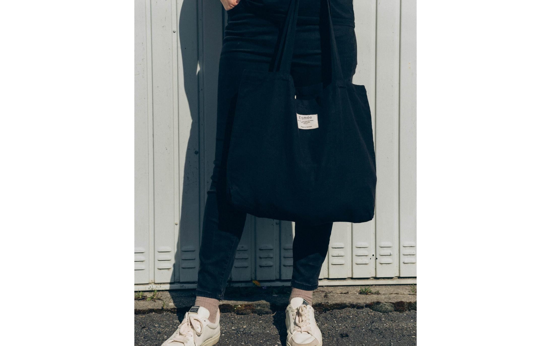 Esmée Schultertasche »Lora«