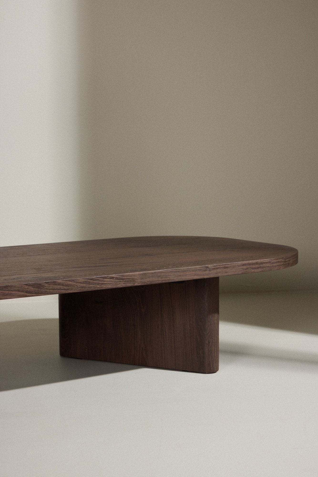 Venture Home Couchtisch »Grönvik, langer schmaler Couchtisch 180 × 55 cm in tiefem Mokka« Sofatisch, MDF, rechteckig, niedrig, langgestreckt, modern