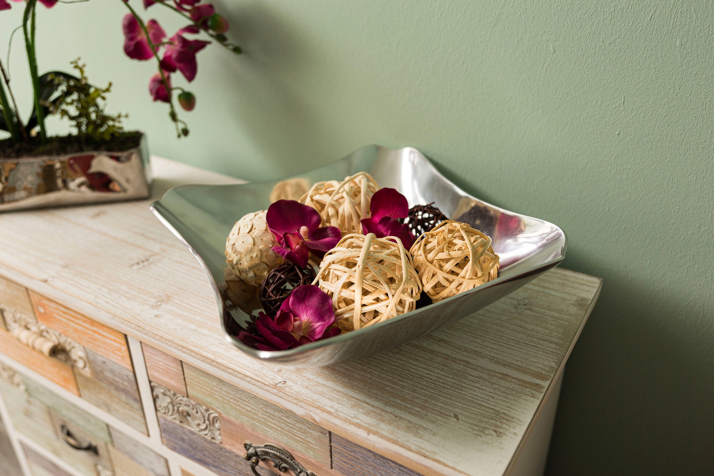 Image of Myflair Möbel & Accessoires Dekoschale »Desna, silberfarben«, Schale, gross, aus Metall, eckig, modernes Design, Wohnzimmer bei Ackermann Versand Schweiz