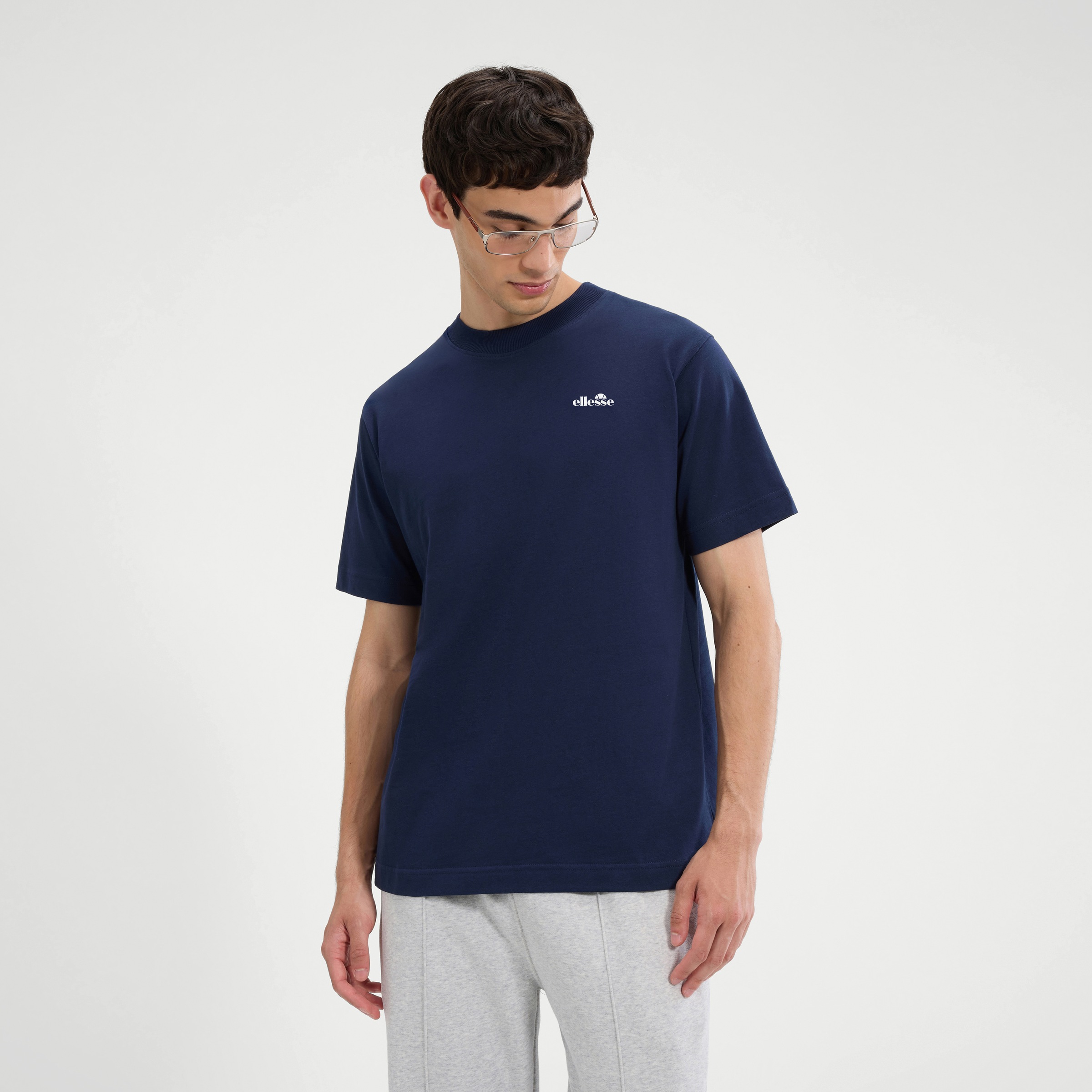 Image of Ellesse T-Shirt "ACCIANO T-SHIRT" Kurzarm, mit Rundhalsausschnitt, ohne Verschluss, aus Baumwolle