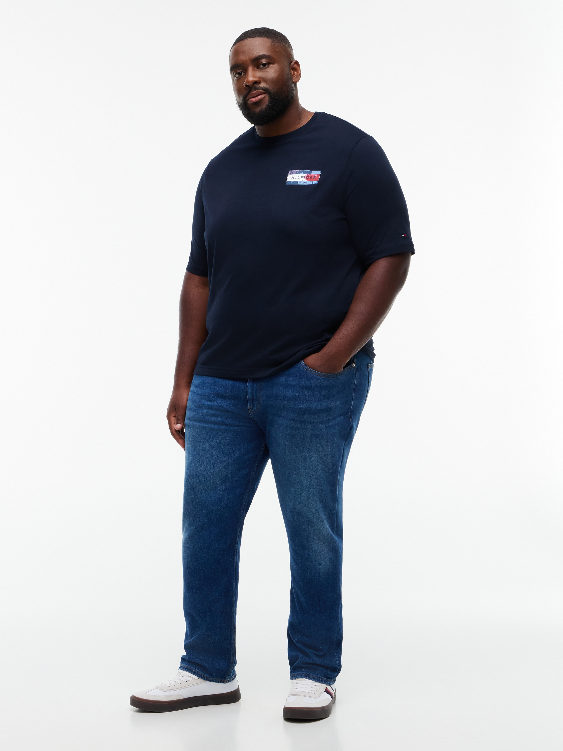 Tommy Hilfiger Big & Tall T-shirt »BT-BACK FLAG GRPHIC« avec impression dans le dos, coupe normale