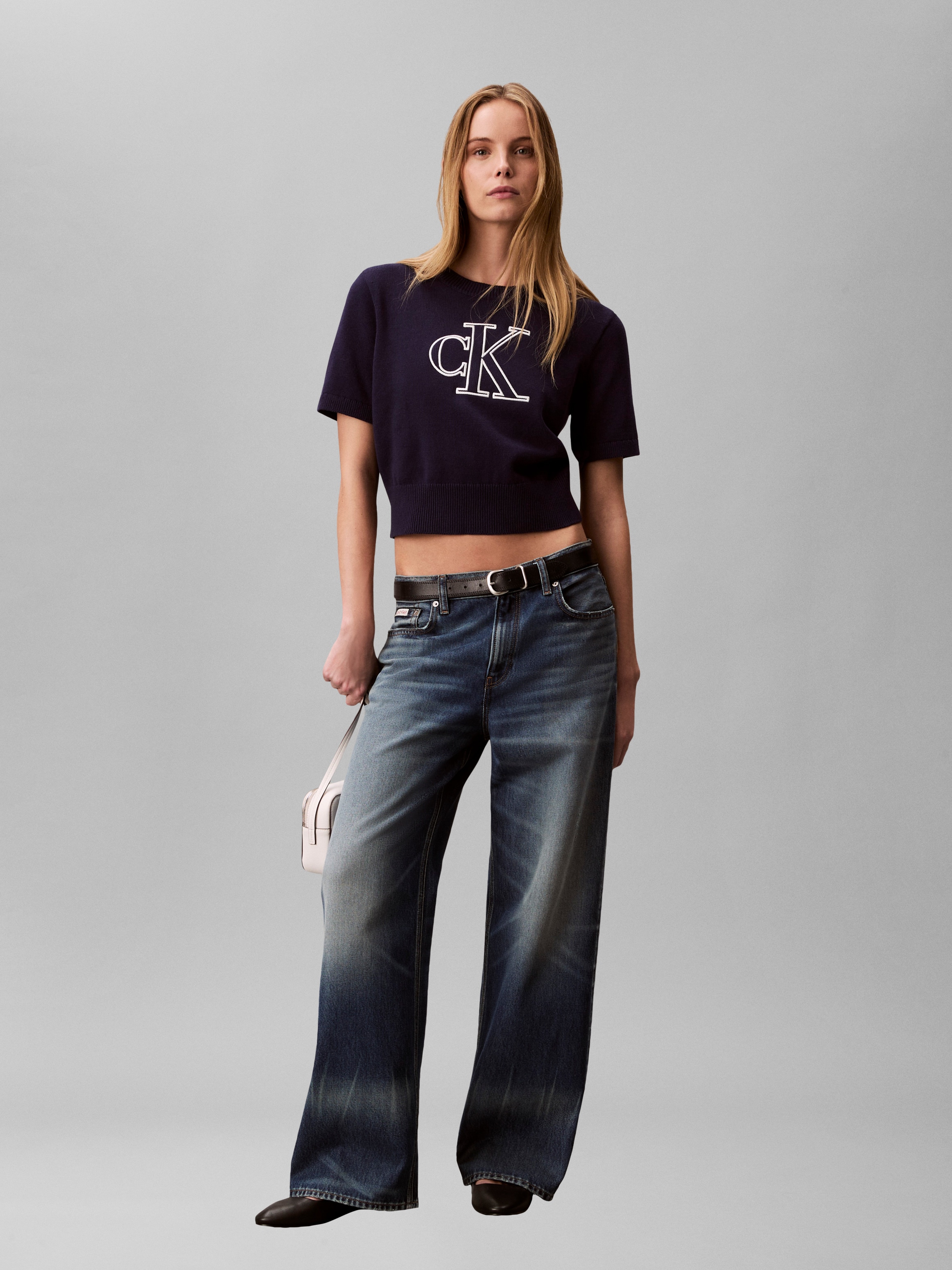 Calvin Klein Jeans Pull à manches courtes Coupe régulière, avec inscription logo