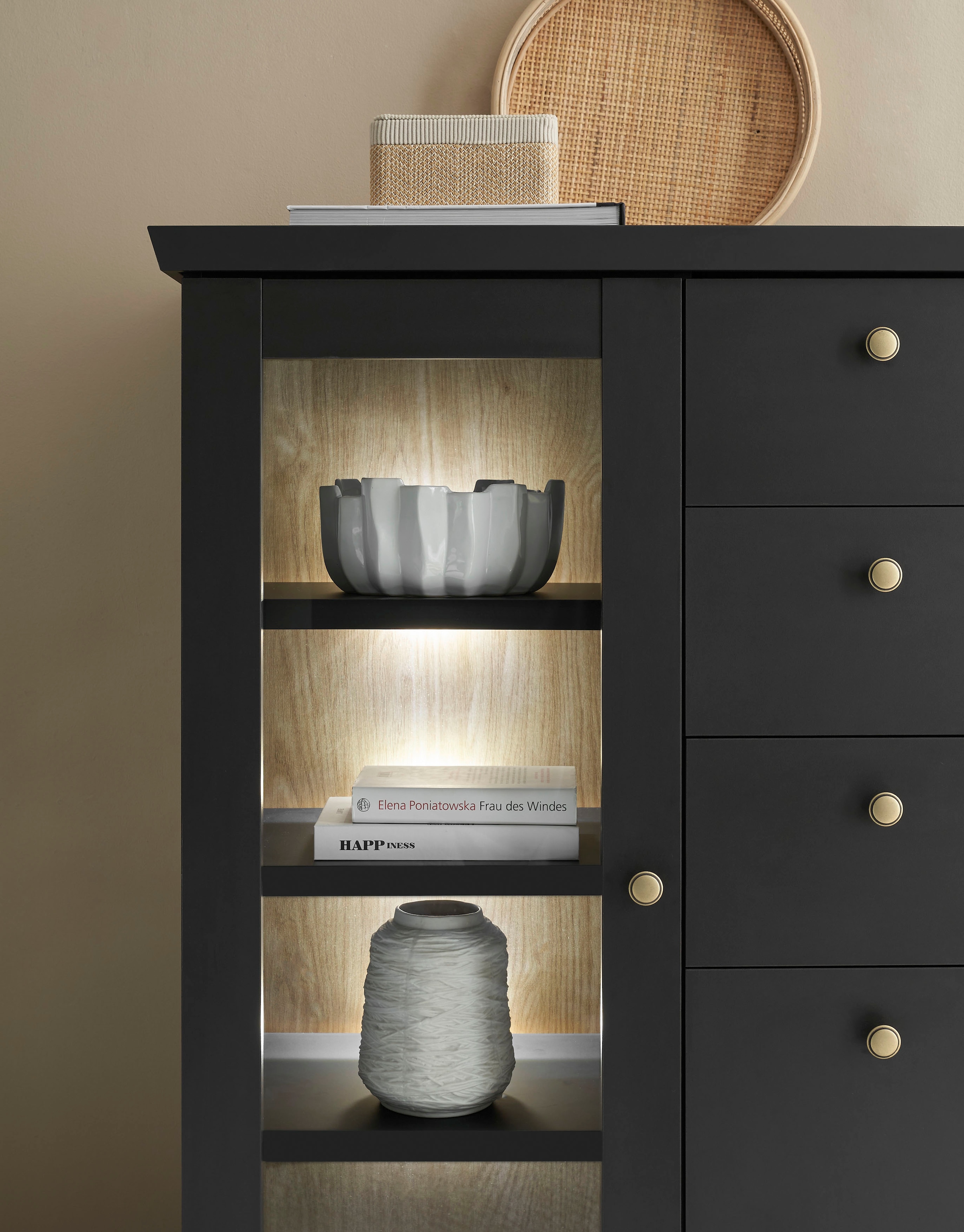 Home affaire Highboard »Lincoln, moderner Schrank, schwarzer Stauraumschrank, 129 cm breit« edles Design, messingfarbene Knopfgriffe, vielseitig einsetzbar