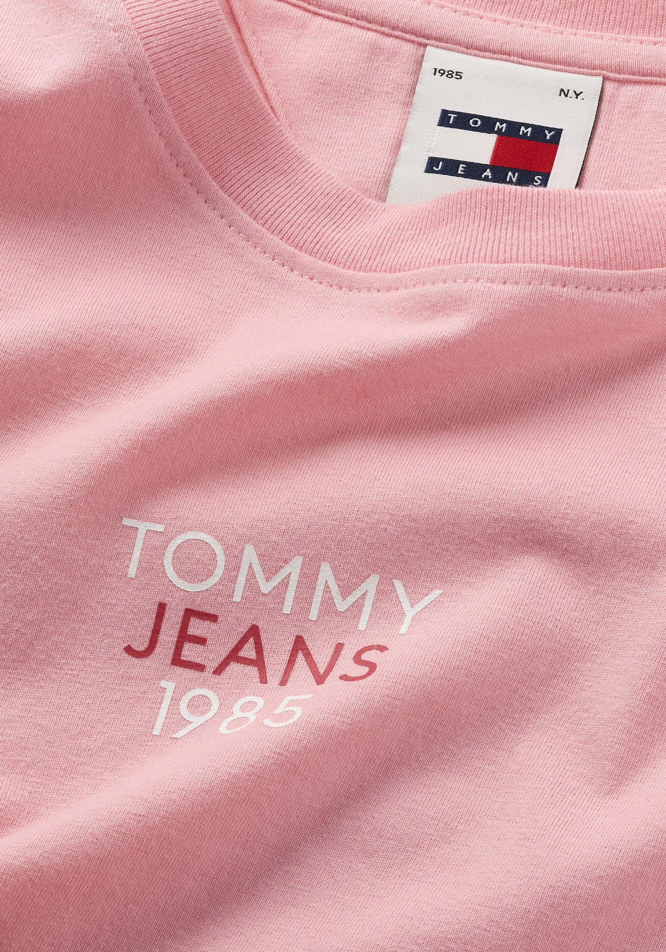 Tommy Jeans Langarmshirt »Slim Fit Essential Logo Longsleeve Shirt«, mit Logoschriftzug