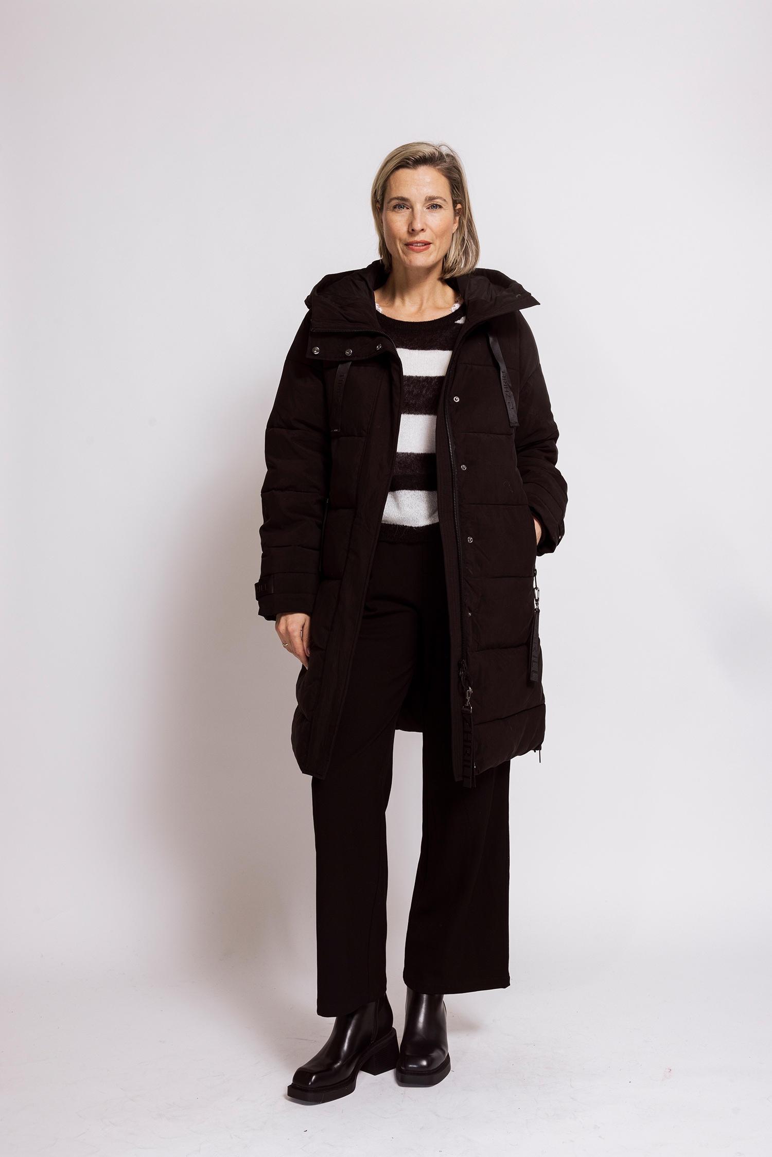 Zhrill Manteau matelassé »JEN« Winter-Mantel mit Kapuze und aus Lyocell und Polyamid, Casual Passform