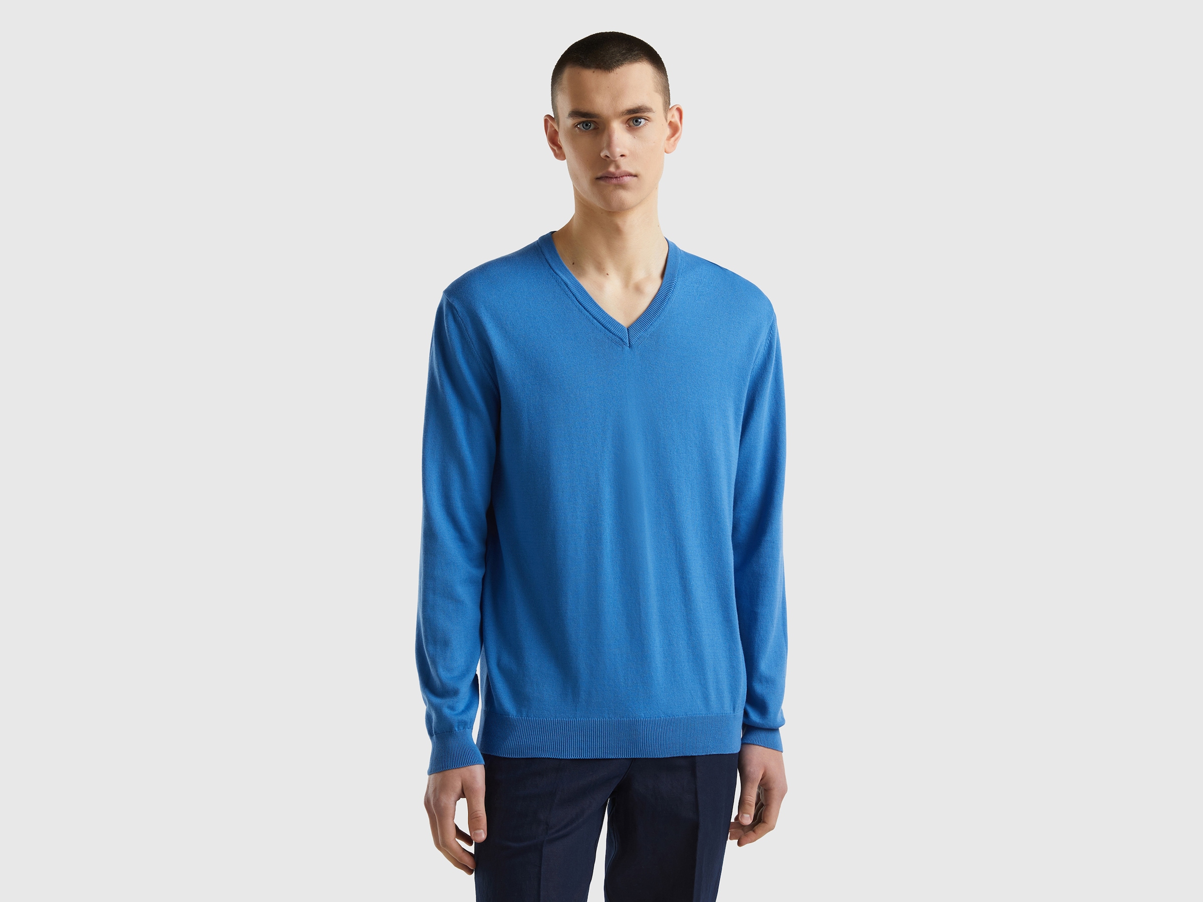 United Colors of Benetton V-Ausschnitt-Pullover, mit Markenlabel