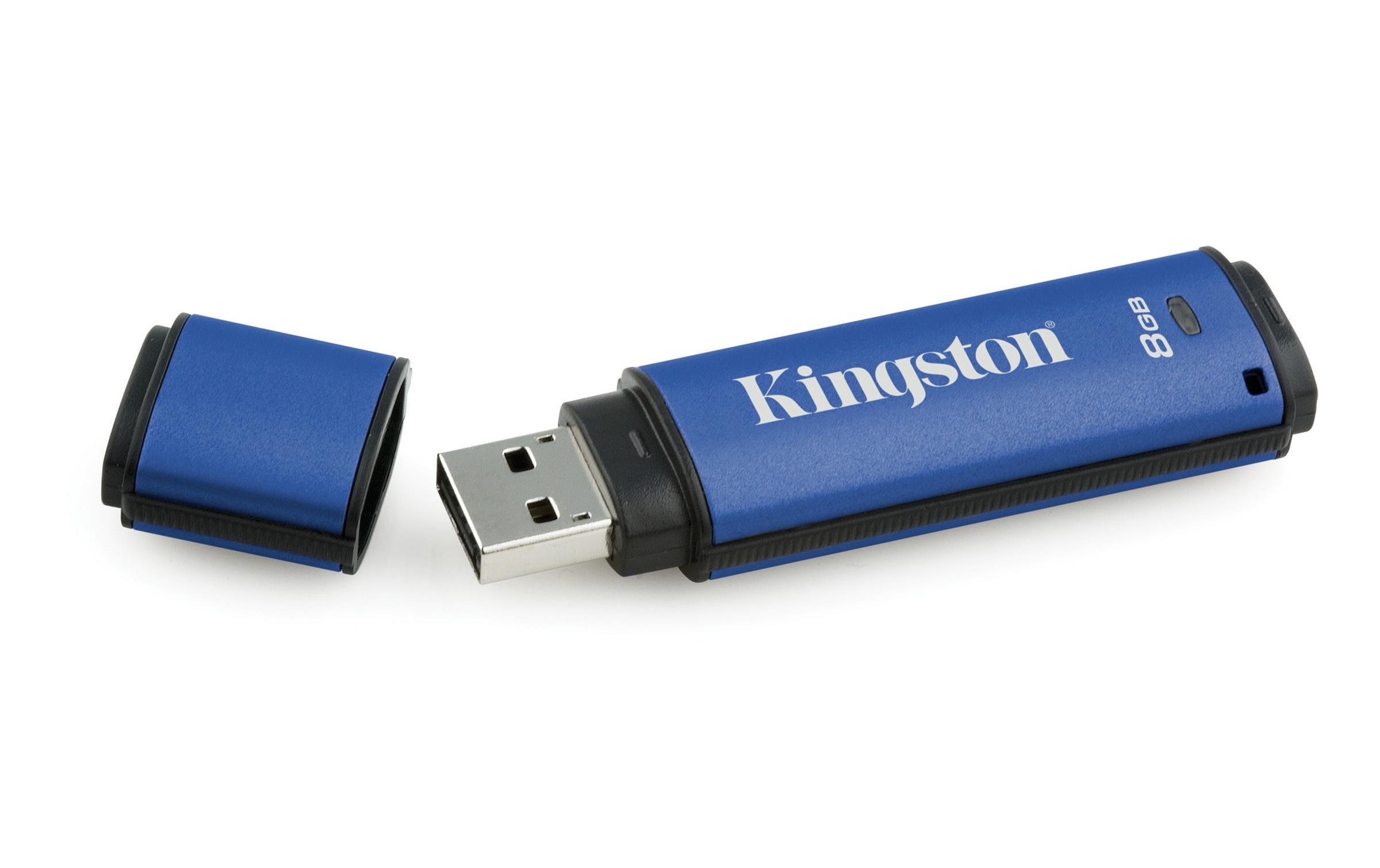 Image of Kingston USB-Stick »DataTraveler Vault Privacy USB 3,0 8 GB«, (Lesegeschwindigkeit 165 MB/s) bei Ackermann Versand Schweiz