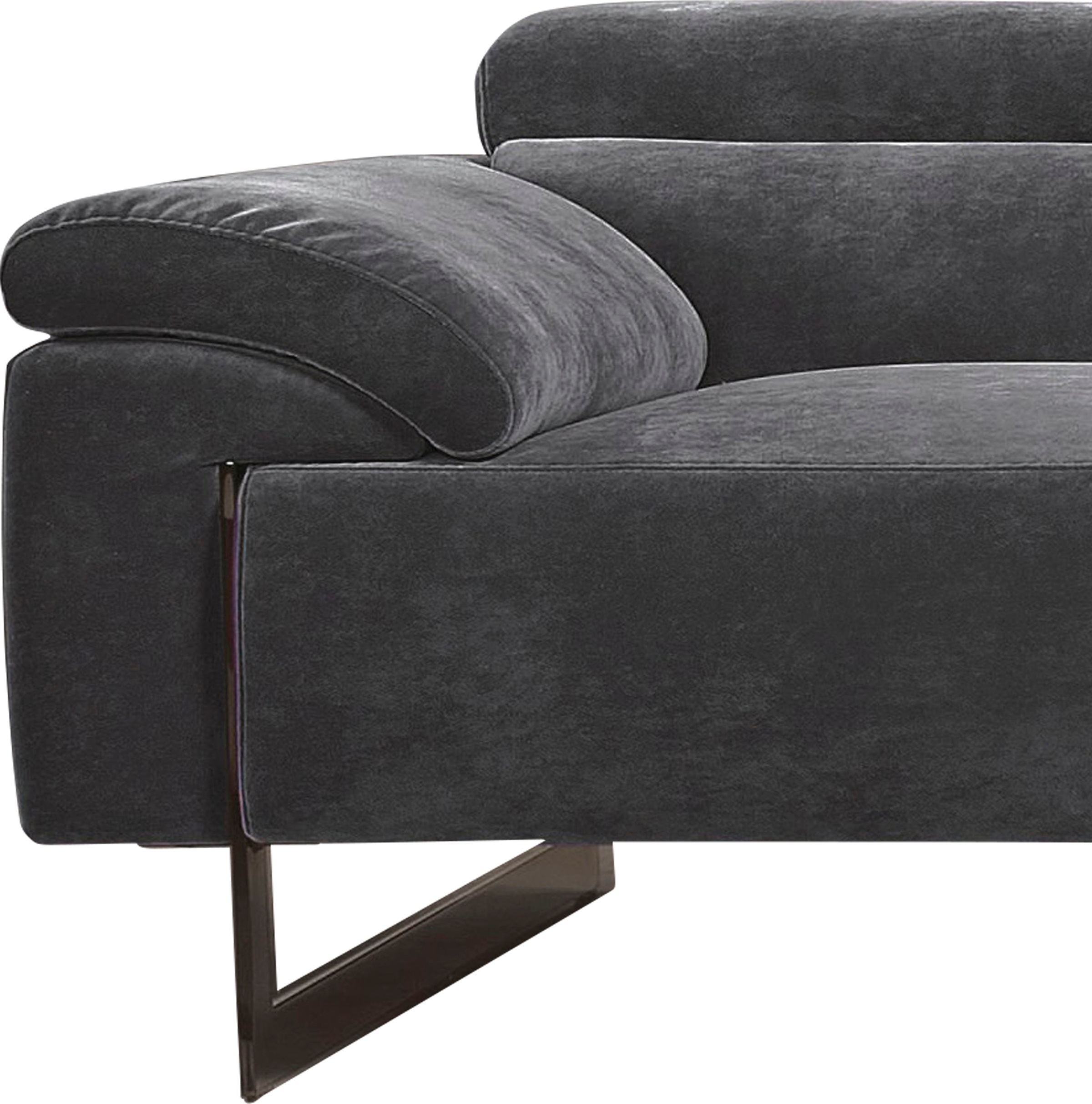 Egoitaliano 2,5-Sitzer »Malika, Designsofa mit hohem Sitzkomfort, edel und bequem«, inkl. Kopfteilverstellung und chromfarbenen Metallfüssen