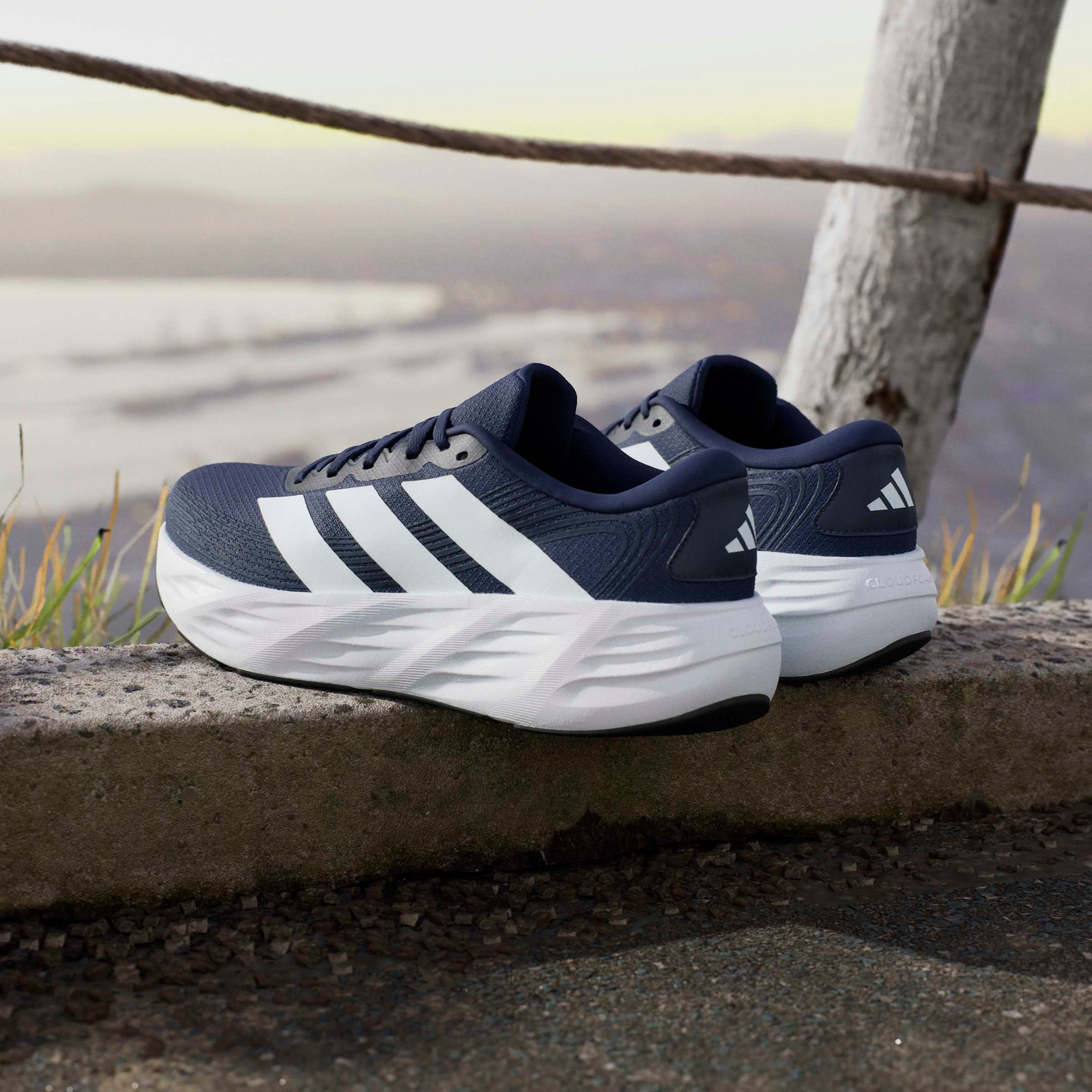 adidas Performance Chaussure de course »GALAXY 8«  pour plus d’amorti