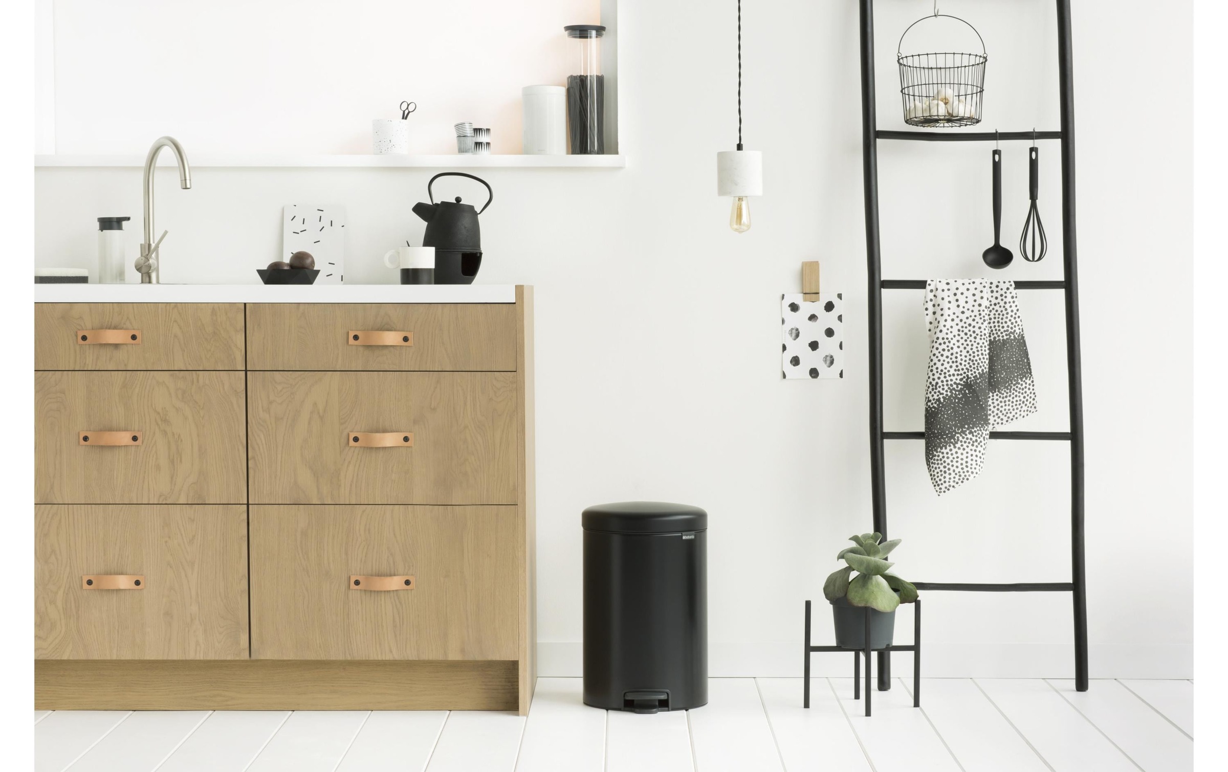 Brabantia Mülleimer »NewIcon 20 l, Matt Black« 1 Behälter
