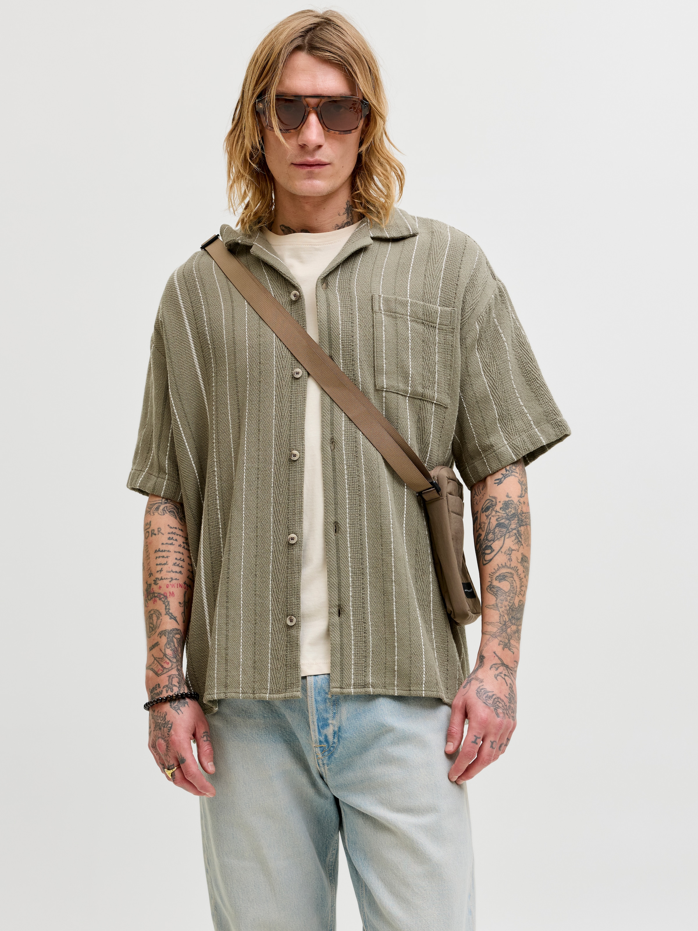 Jack & Jones Kurzarmhemd »JJEBRADLEY STRIPED RESORT SHIRT SS LN« Baumwolle, loose fit