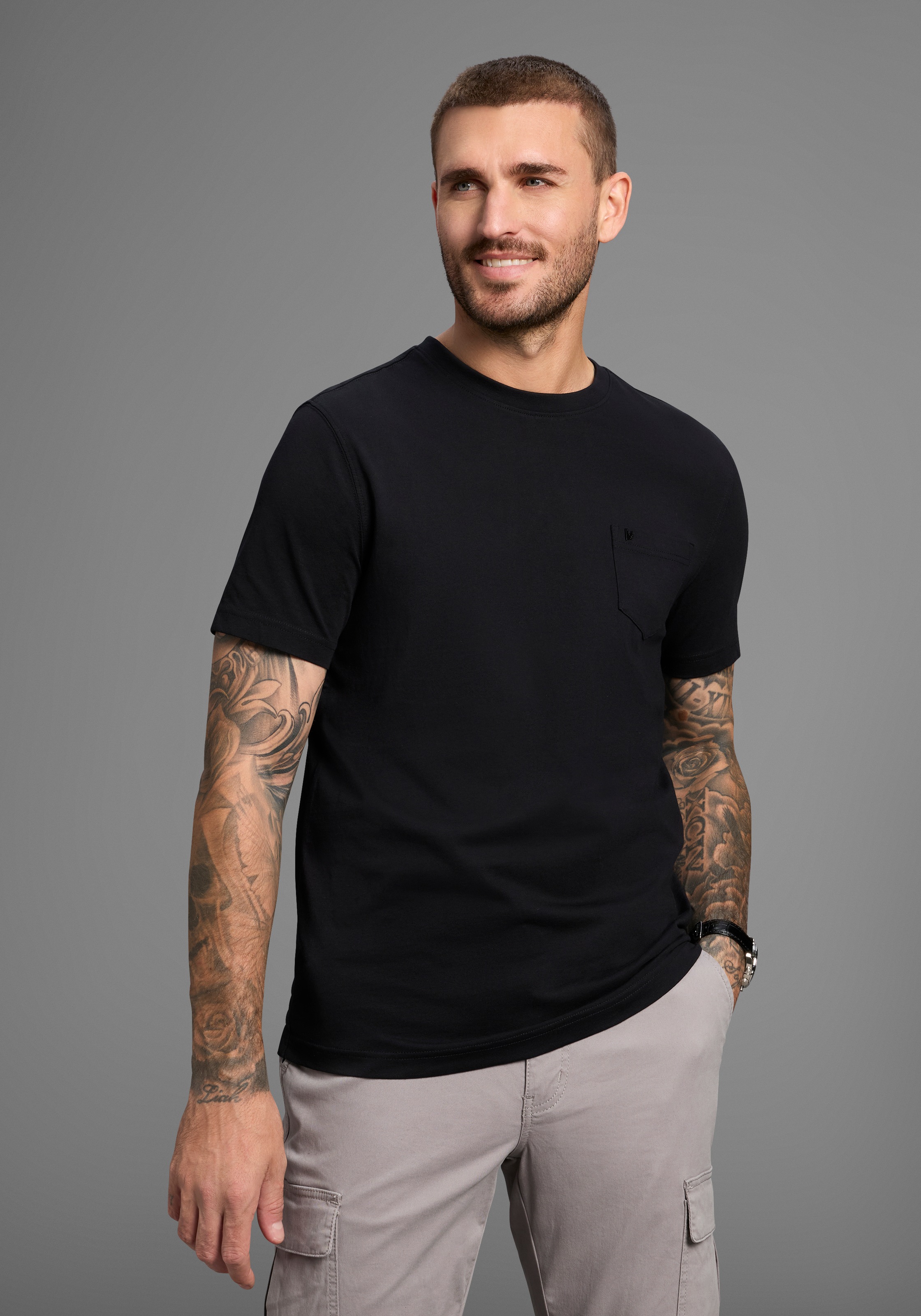 Image of Bruno Banani T-Shirt Gewaschene Optik mit Brusttasche