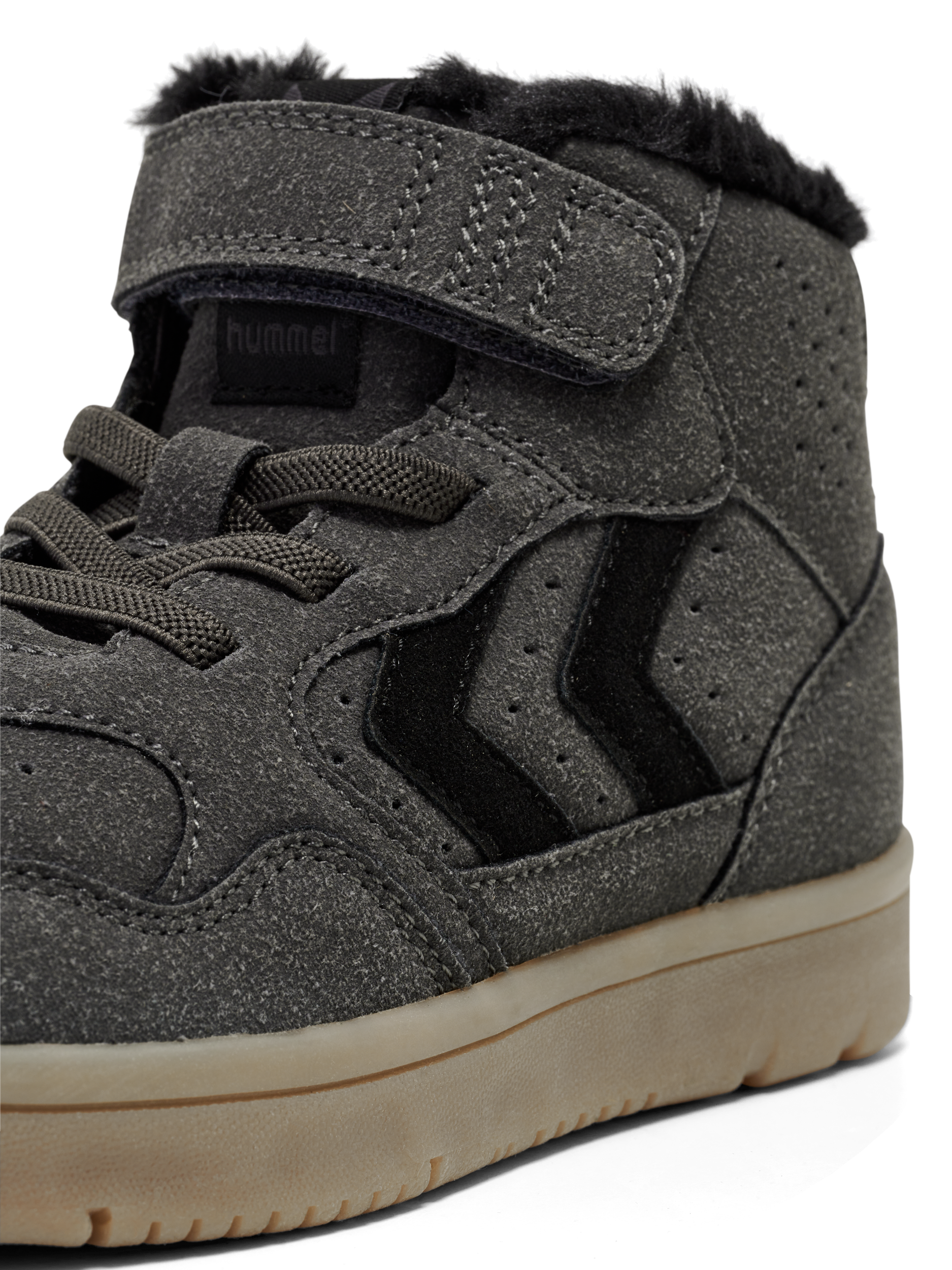 hummel Sneaker »CAMDEN WINTER HIGH JR«, gefüttert