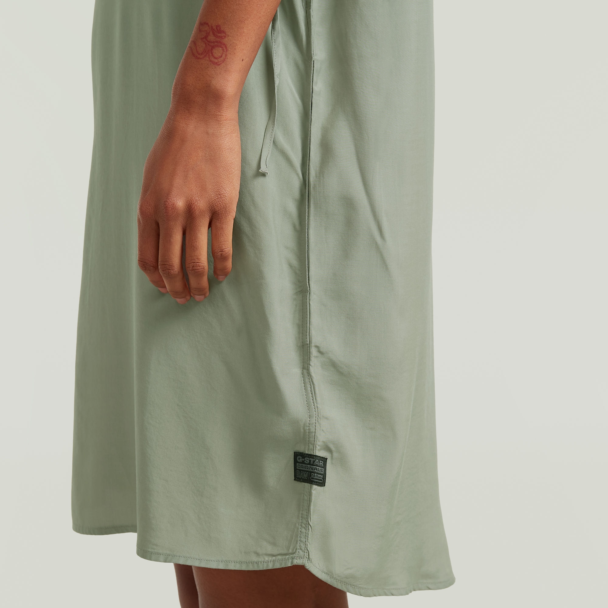 G-STAR Robe chemisier »DRS Fluid Dress« Poche poitrine avec manches réglables, coupe regular
