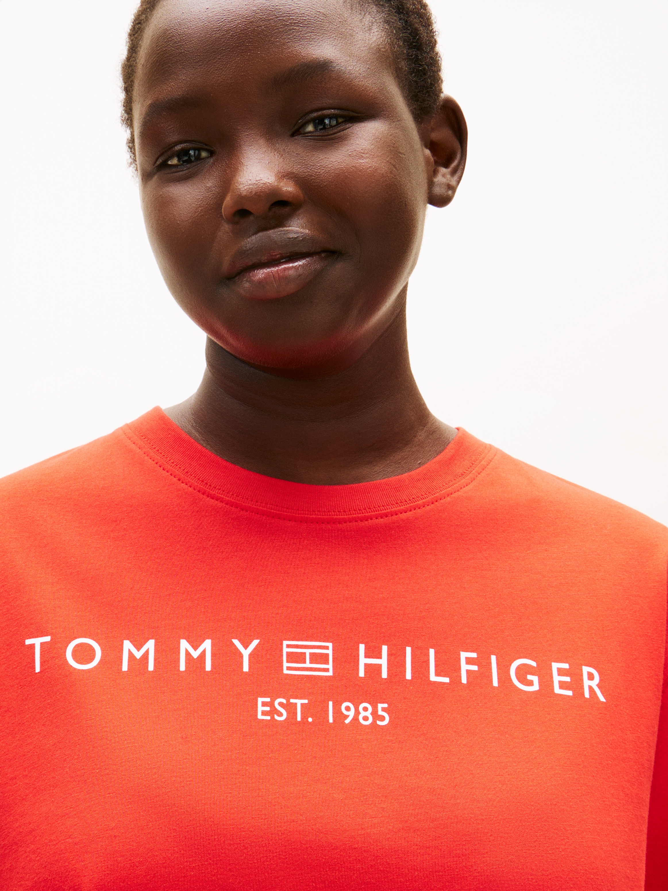 Tommy Hilfiger Curve T-Shirt »CRV CORP LOGO TRAPEZE C-NK TEE« in grossen Grössen