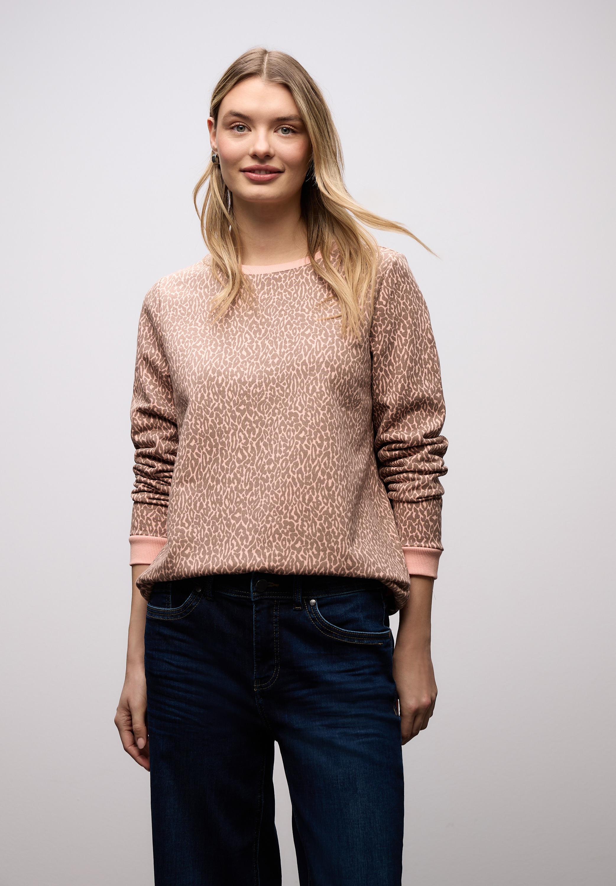 Image of STREET ONE Sweatshirt, mit Leo-Print