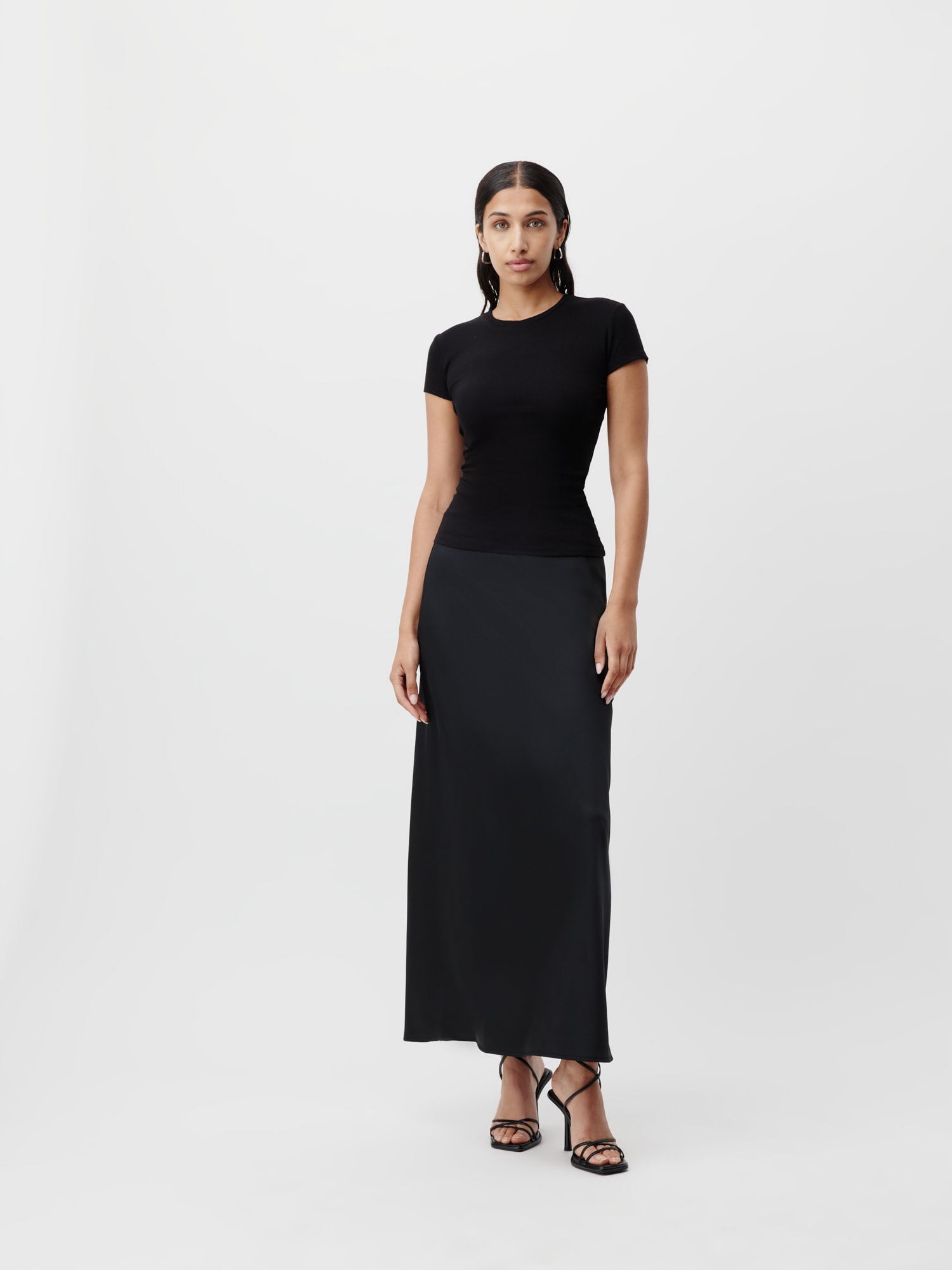 LeGer T-Shirt »LeGer by Lena Gercke«, Figurbetont mit Rundhalsausschnitt
