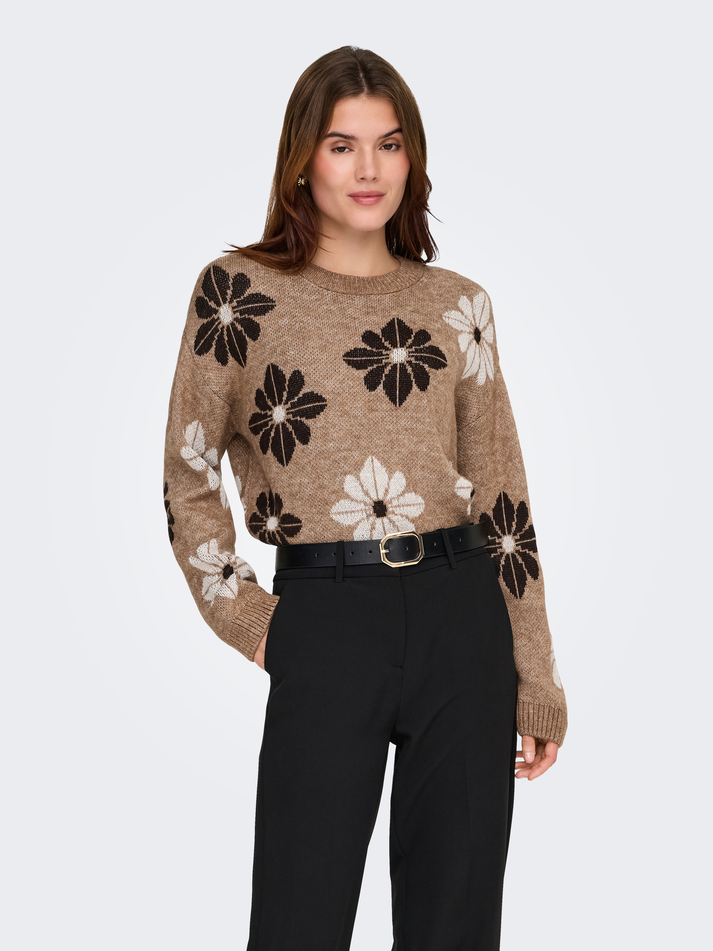 Image of ONLY Rundhalspullover "ONLFREESIA LS FLOWER O-NECK RP KNT" mit Blümchen - Strickmuster