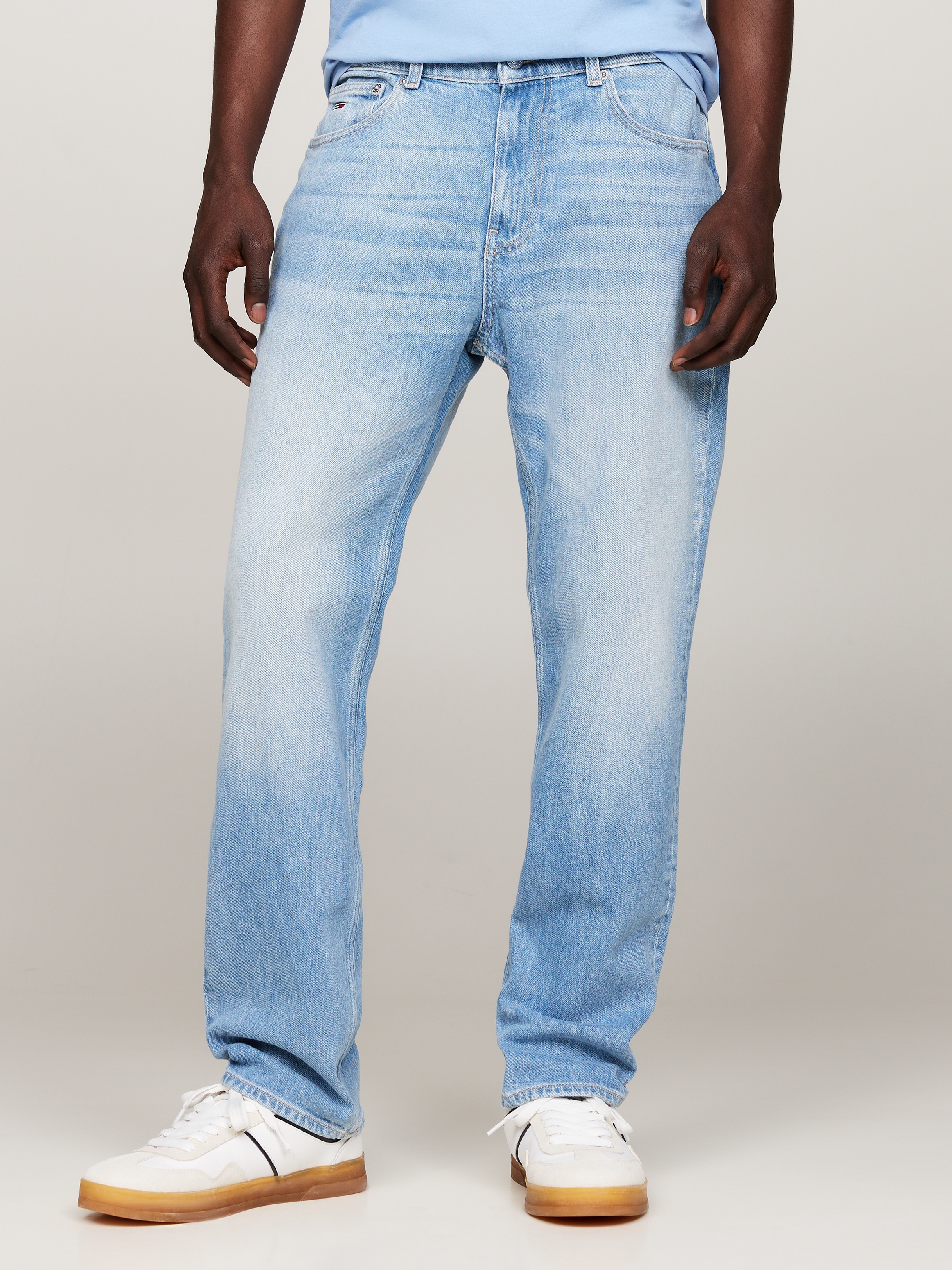 Tommy Jeans Slim-fit-Jeans »Ryan Regular Slim Straight«, Slim‑Straight‑Jeans aus hochwertigem Denim regulärer Leibhöhe