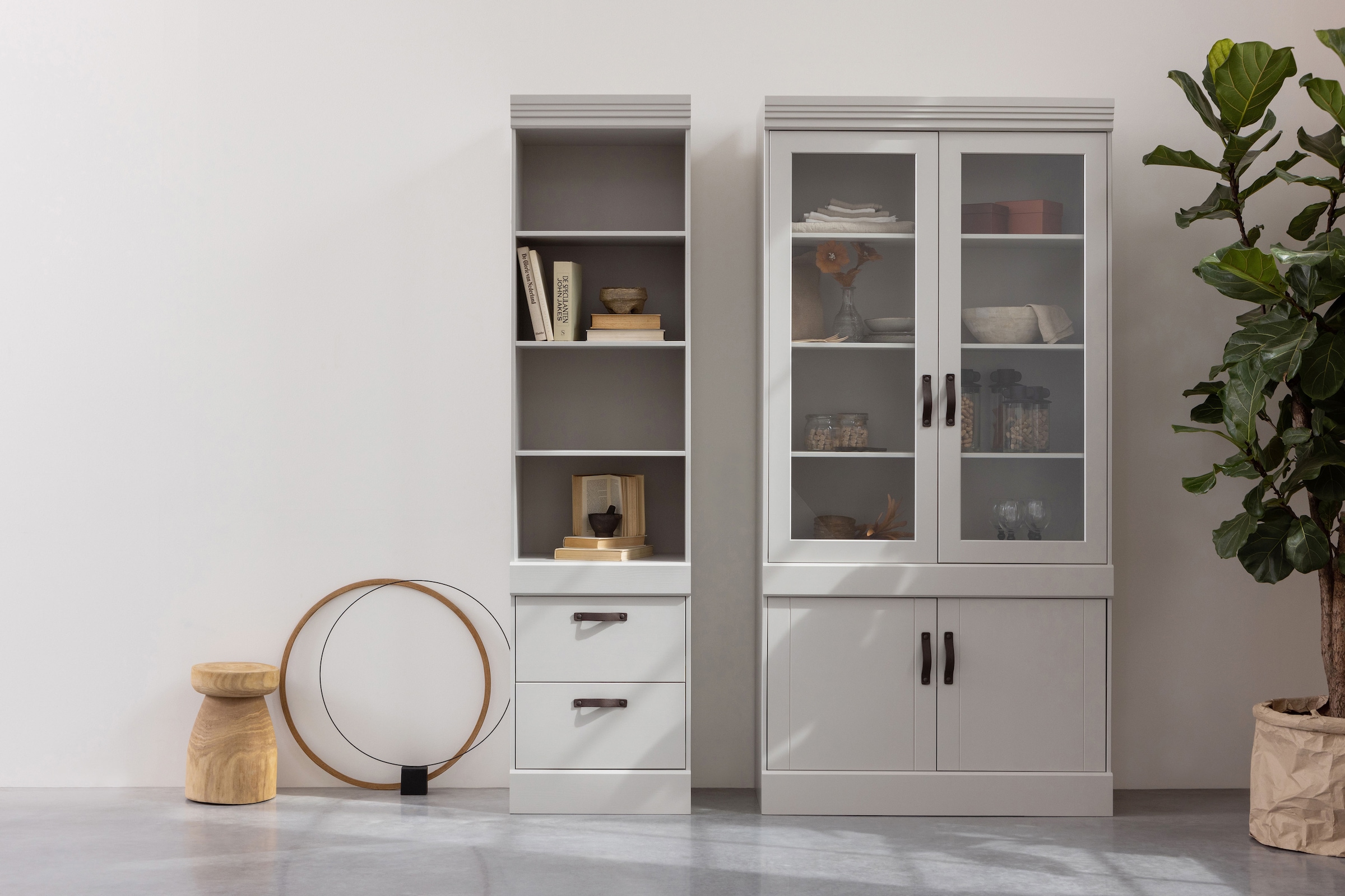 WOOOD Hocker »Bink aus Paulowniaholz mit natürlicher Oberfläche Ø 28 x H 40 cm« Pfleiglicht, Vollstandig montiert geliefert, Tragkraft 20 kg