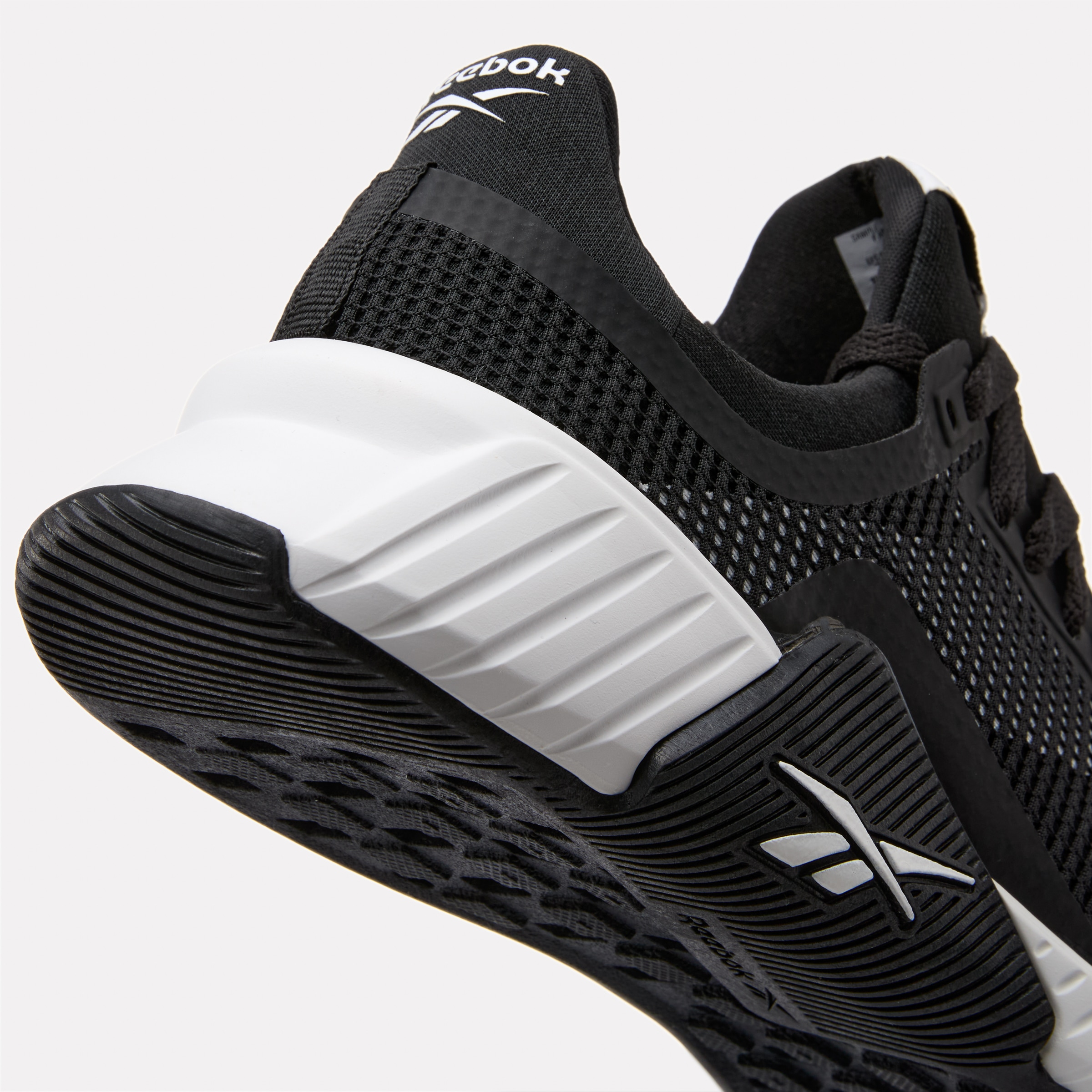 Reebok Chaussure d'entraînement »FLIP CHARGE«  idéal pour la salle de sport et le fitness