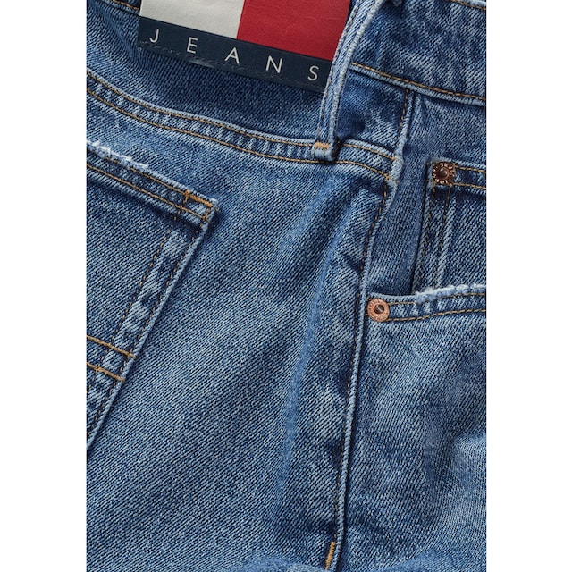 ♕ Tommy Jeans Curve Jeansrock »CRV MOM UH SKIRT AH6158«, mit Logostickerei  versandkostenfrei kaufen