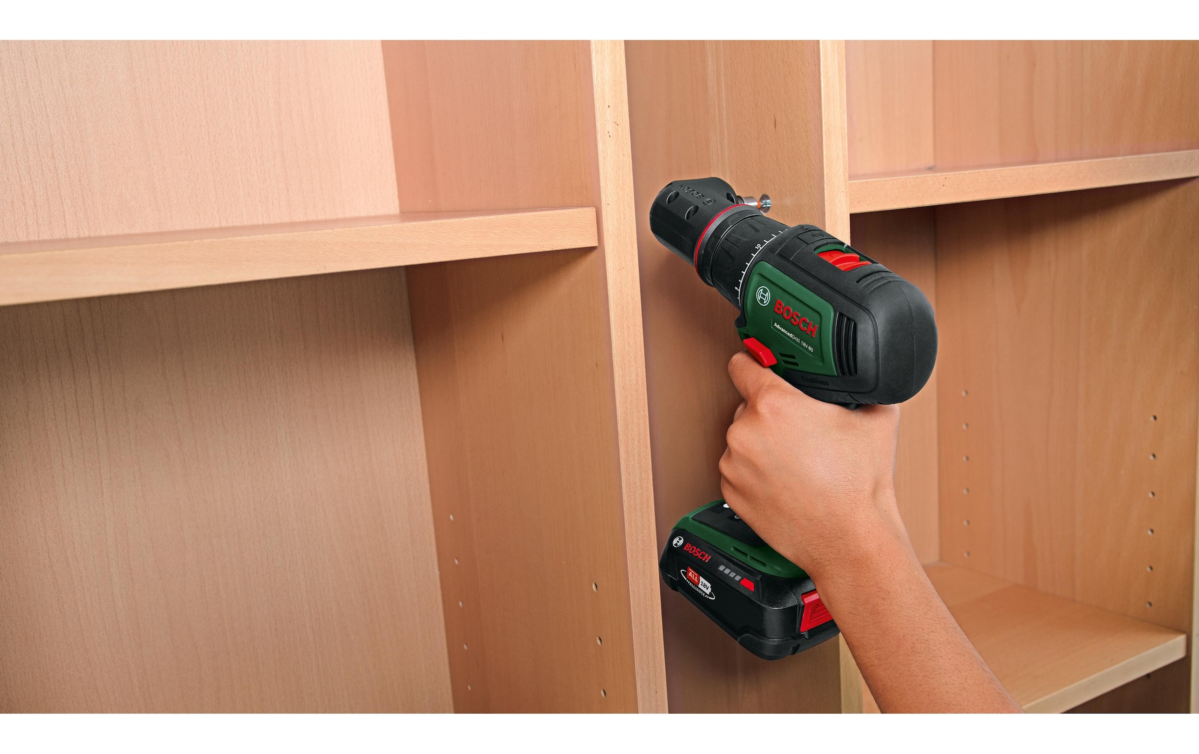 BOSCH Bohrschraube »»AdvancedDrill 18V-80 QuickSnap«« Inkl. 2x Akku PBA 18V 2,5Ah und Ladegerät