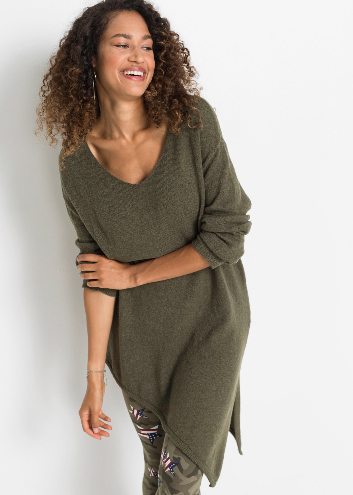 Image of bonprix Strickpullover "Asymmetrischer Pullover" mit asymmetrischem Saum, Oversized Passform, tiefer V-Ausschnitt