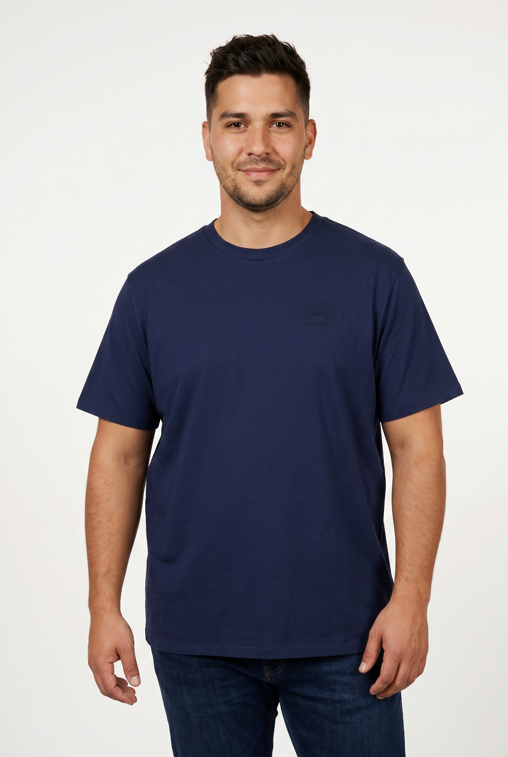Image of Levis Plus T-Shirt "LSE B&T BIG GRAPHIC TEE" mit Logostickerei auf der Brust