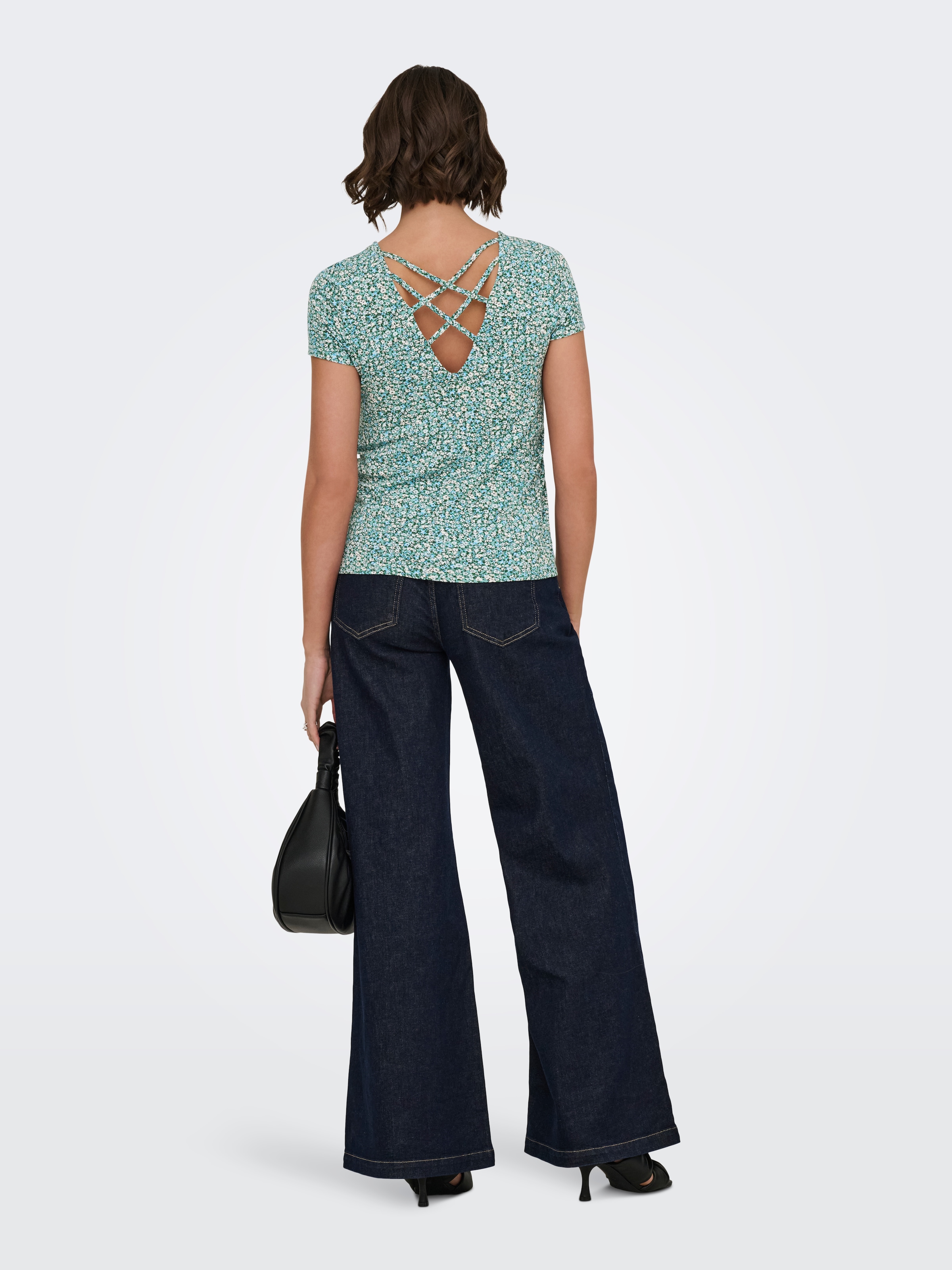 ONLY Kurzarmshirt »ONLBERA BACK LACE UP S/S TOP JRS NOOS«