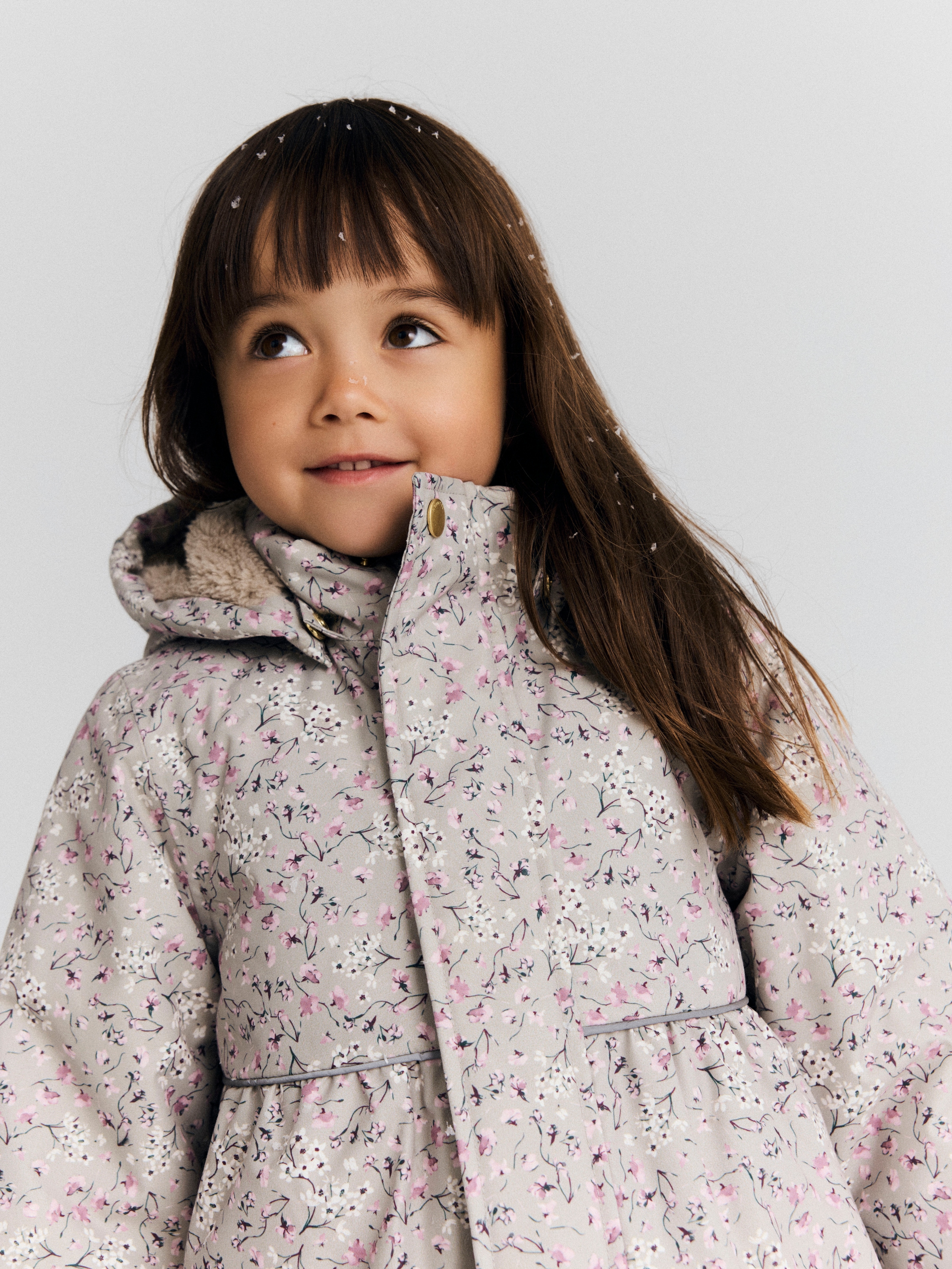 Name It Veste d'extérieur »NMFSNOW05 JACKET AOP 1FO« avec capuche reflektierende Details, wasserdicht, winddicht, atmungsaktiv