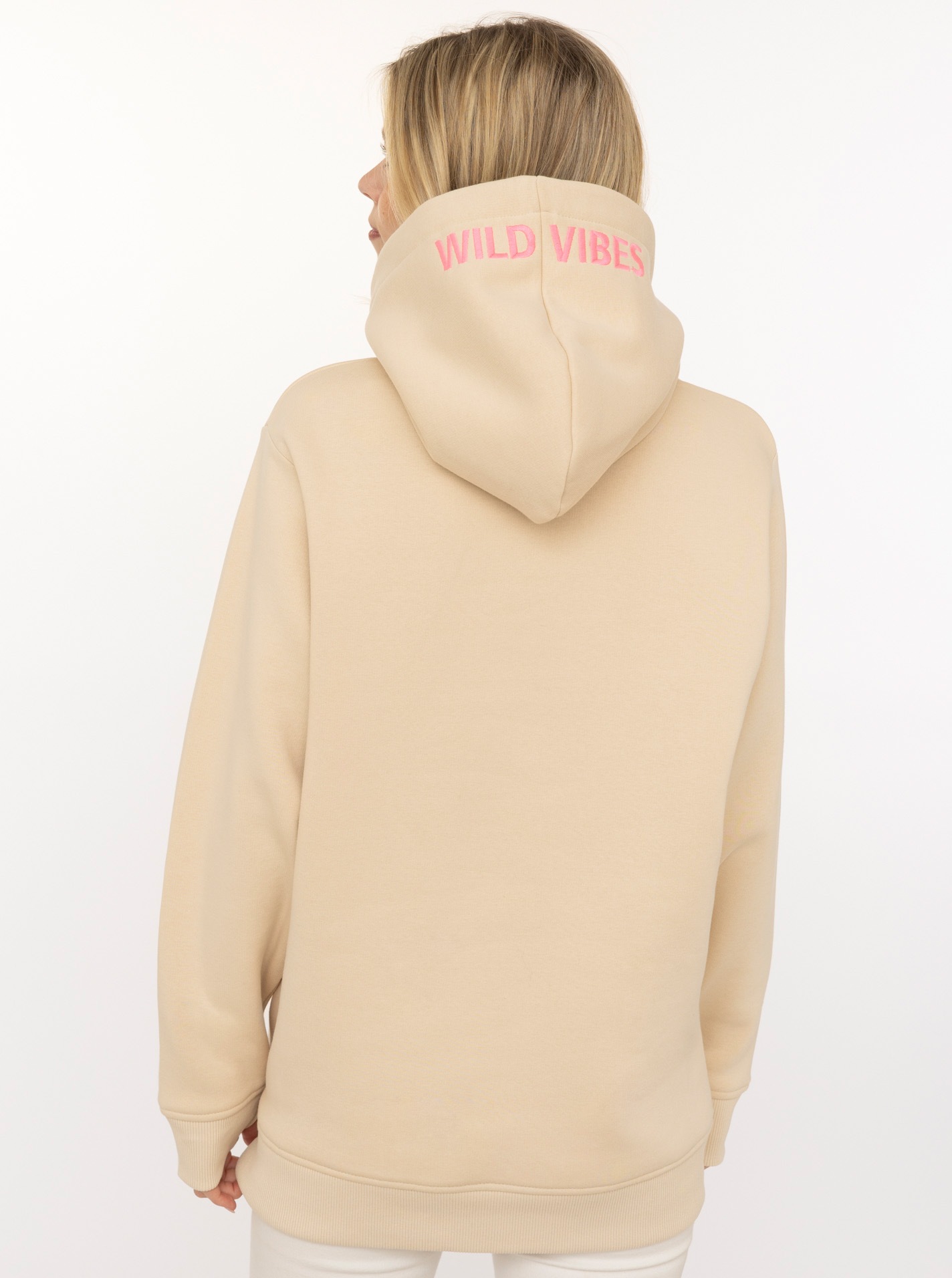 Zwillingsherz Hoodie »"Wild Vibes"«, runder Druck, Leo Details, Stickerei auf Kapuze, Fronttasche
