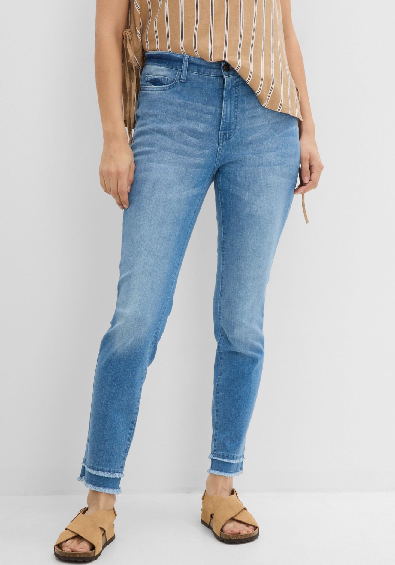 Image of bonprix 7/8-Jeans 7/8-Schnittform, Slim Fit Passform, aus Baumwollmischung