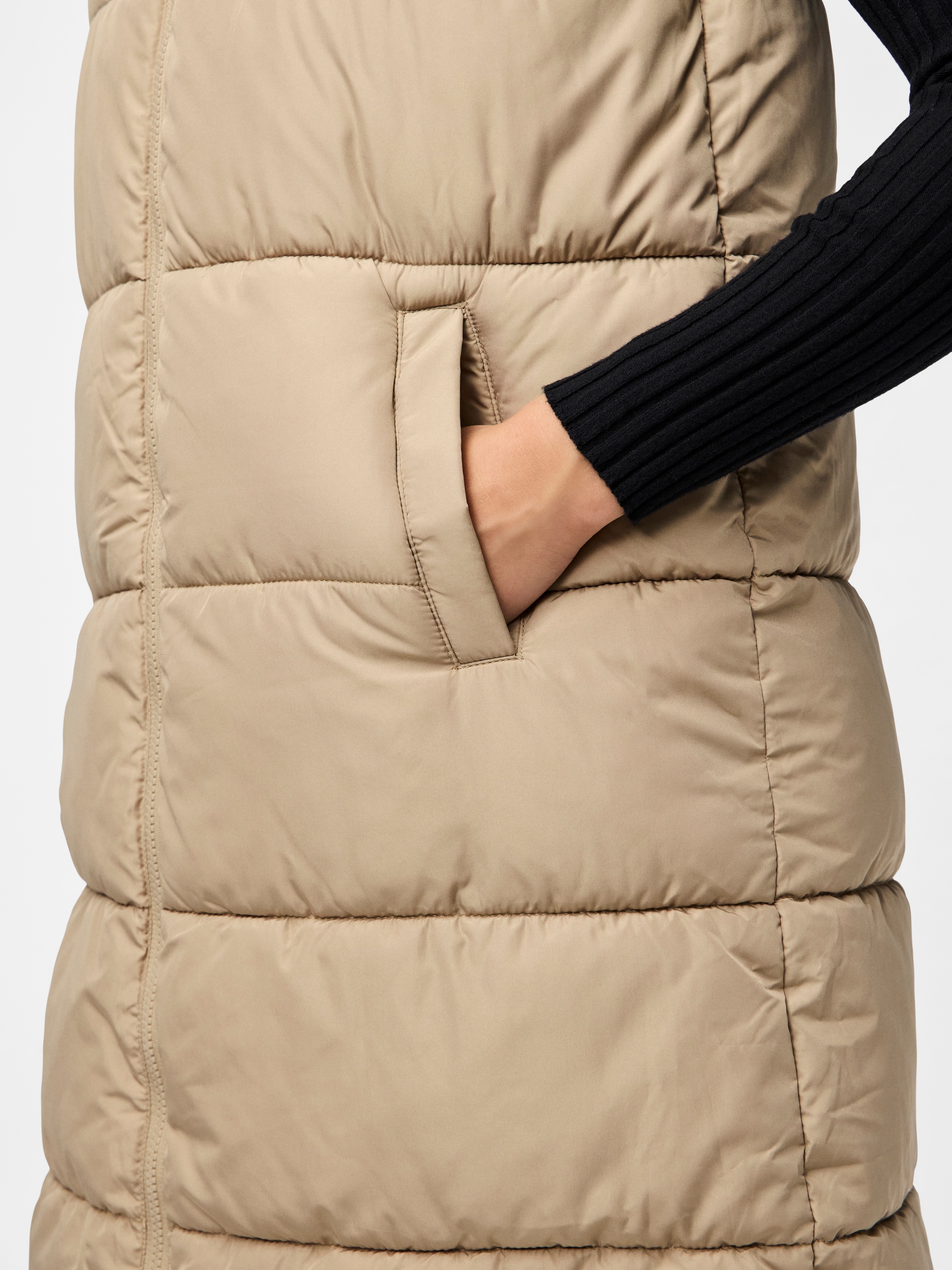 pieces Steppweste »PCBEE NEW LONG PUFFER VEST NOOS BC«