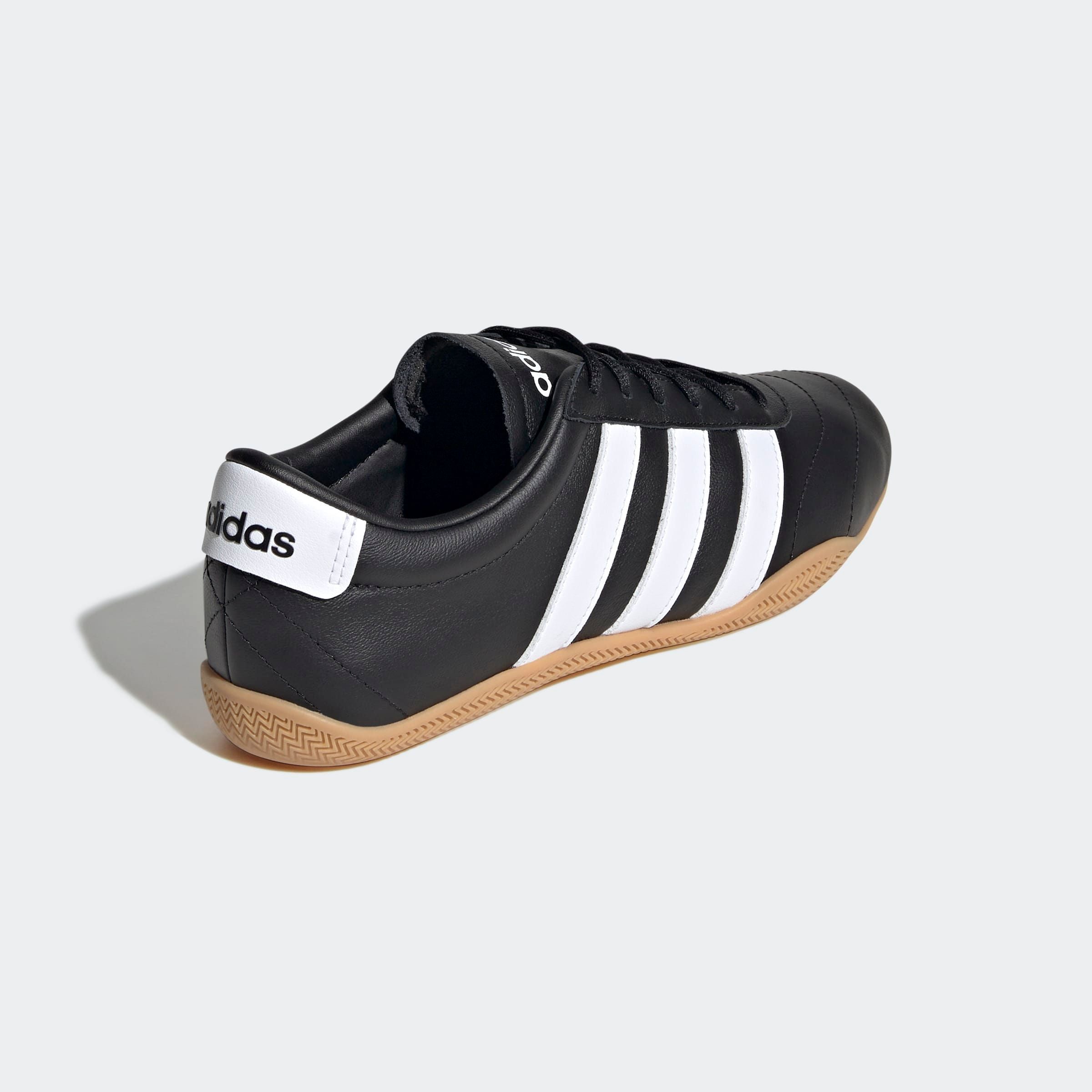 adidas Sportswear Sneaker »GRAND COURT LO E«, Design auf den Spuren des adidas Superstar