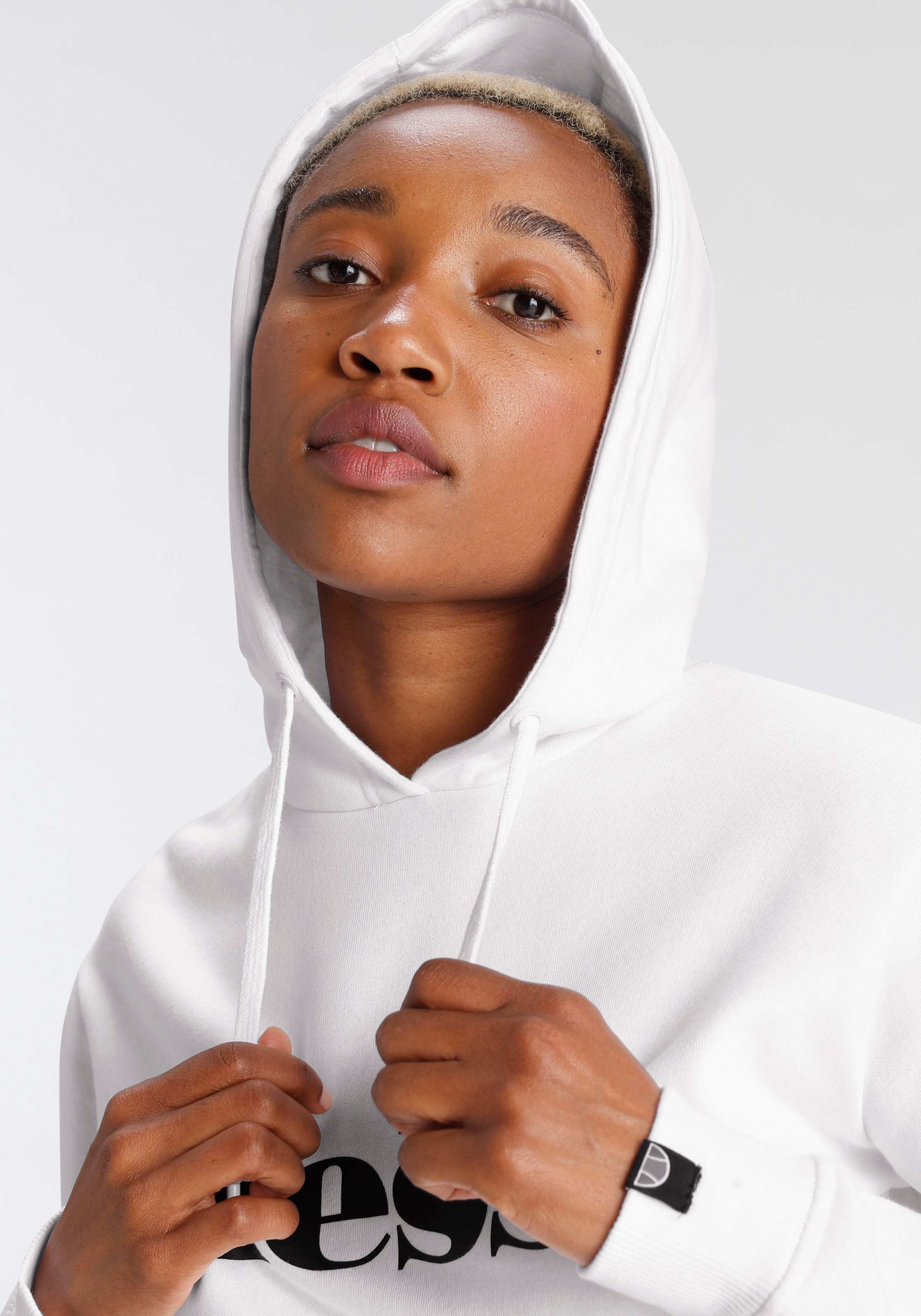 Ellesse Kapuzensweatshirt »LYARA OH HOODY«

