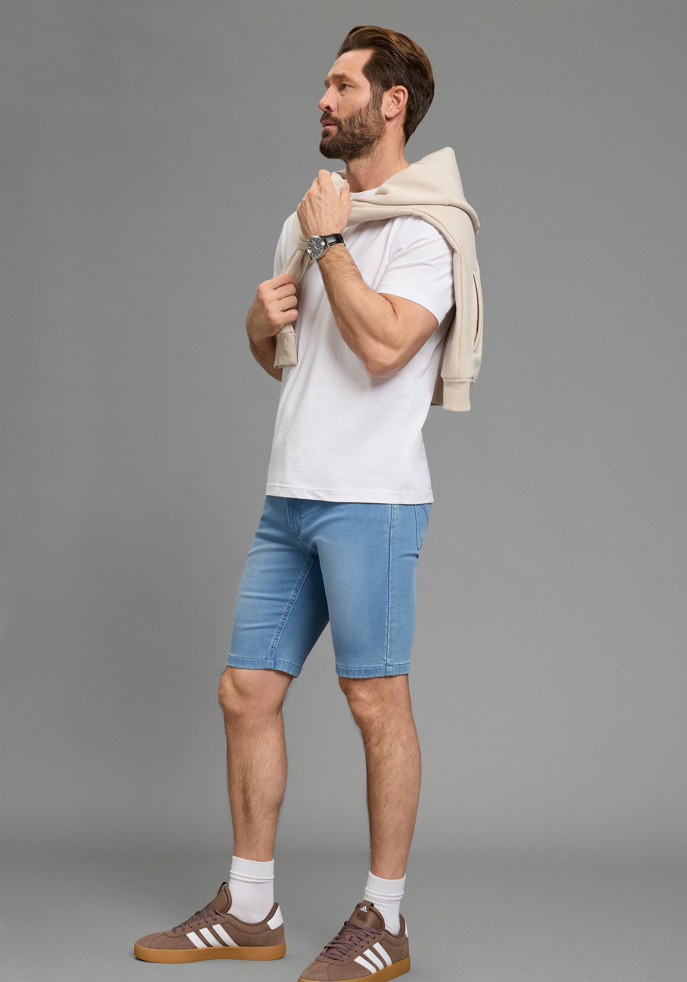 Arizona Jeansshorts gerade geschnittenes Bein, Regular Fit Passform