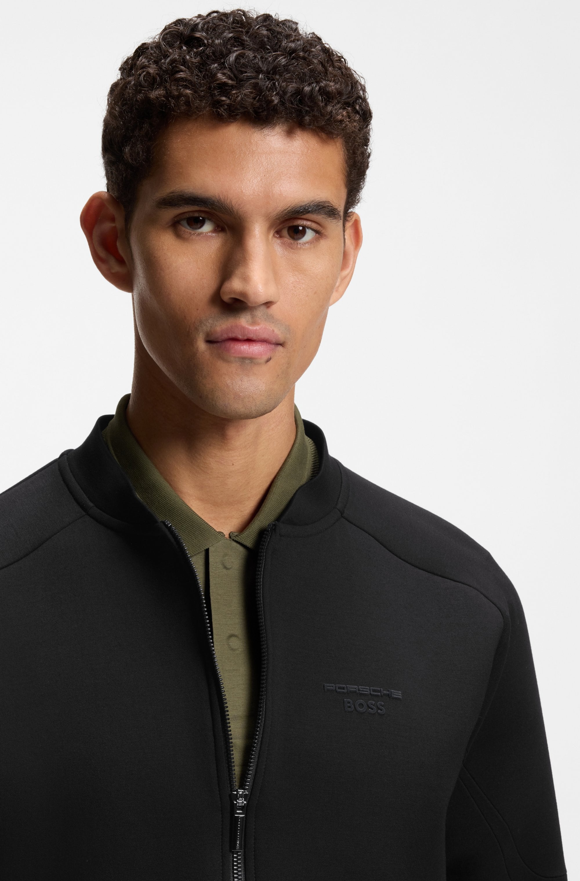 BOSS GREEN Sweatjacke »Porsche Spirit 70 Capsule Collection« Premium Herrenmode Innovative Geruchskontroll-Technologie HEIQ MINT