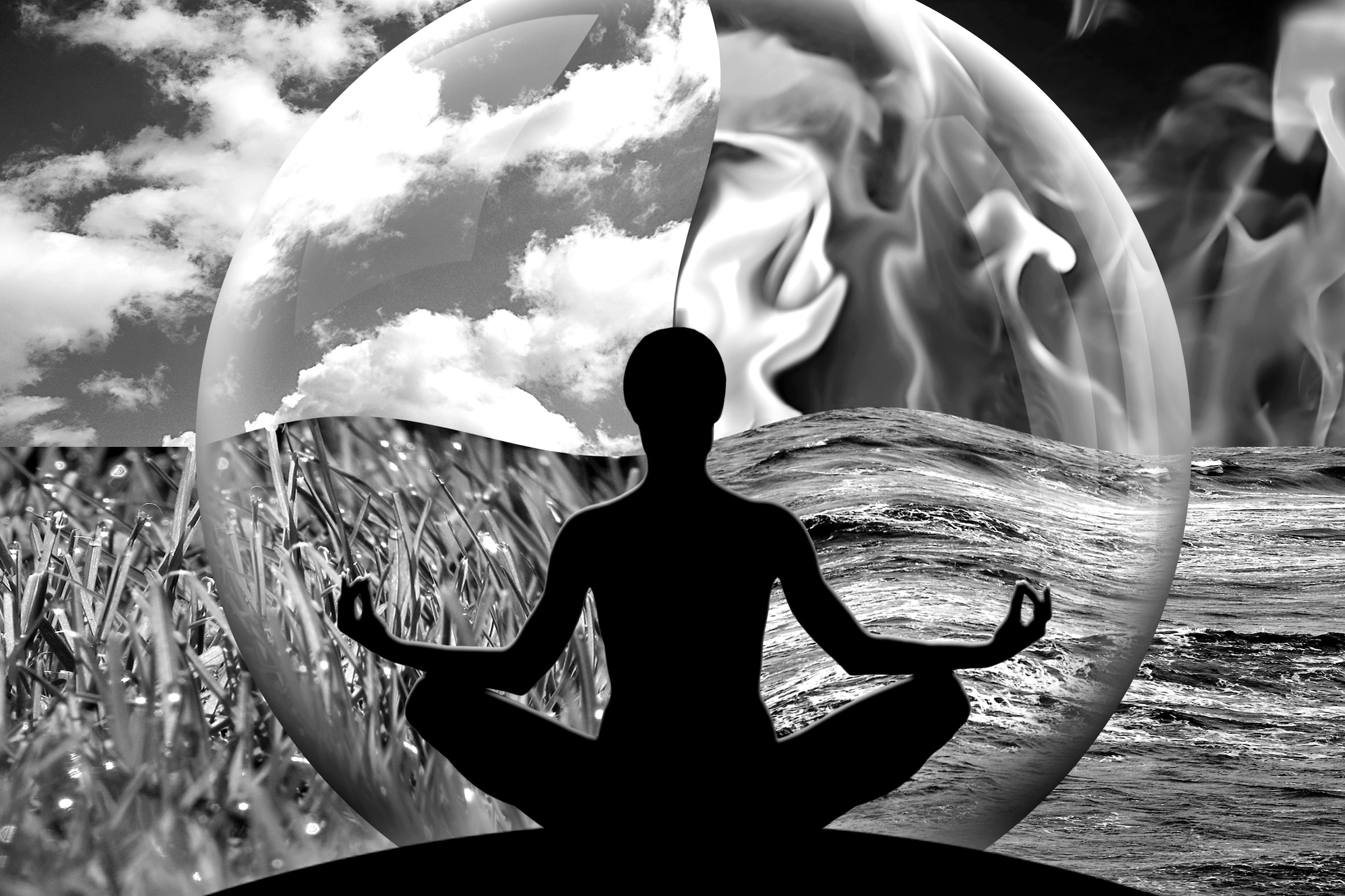 Image of Papermoon Fototapete "Meditierende Frau Schwarz & Weiss"