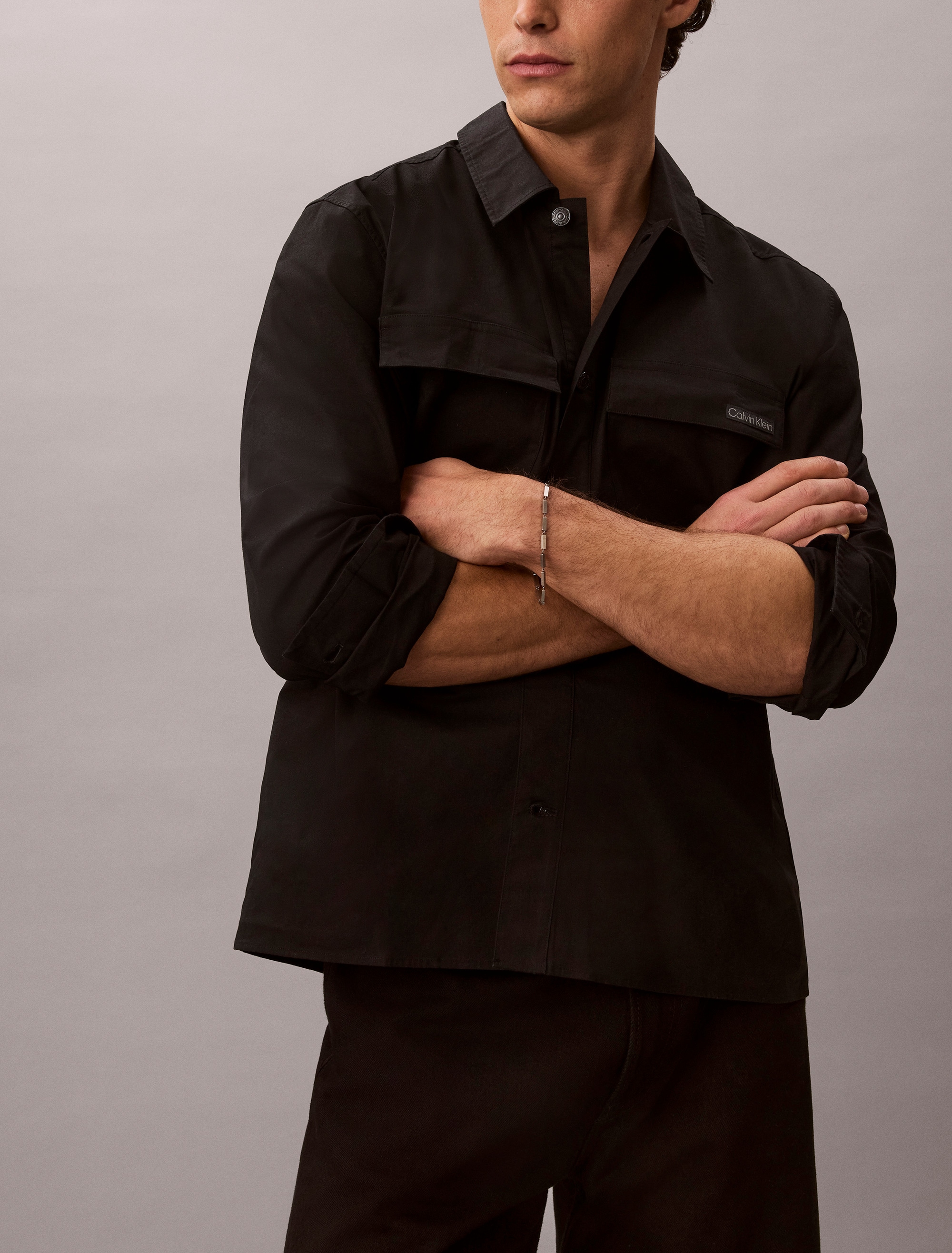 Calvin Klein Jeans Outdoorhemd »Overshirt LS COTTON NYLON UTI« bequeme Passform, Hemdkragen, Markenlabel